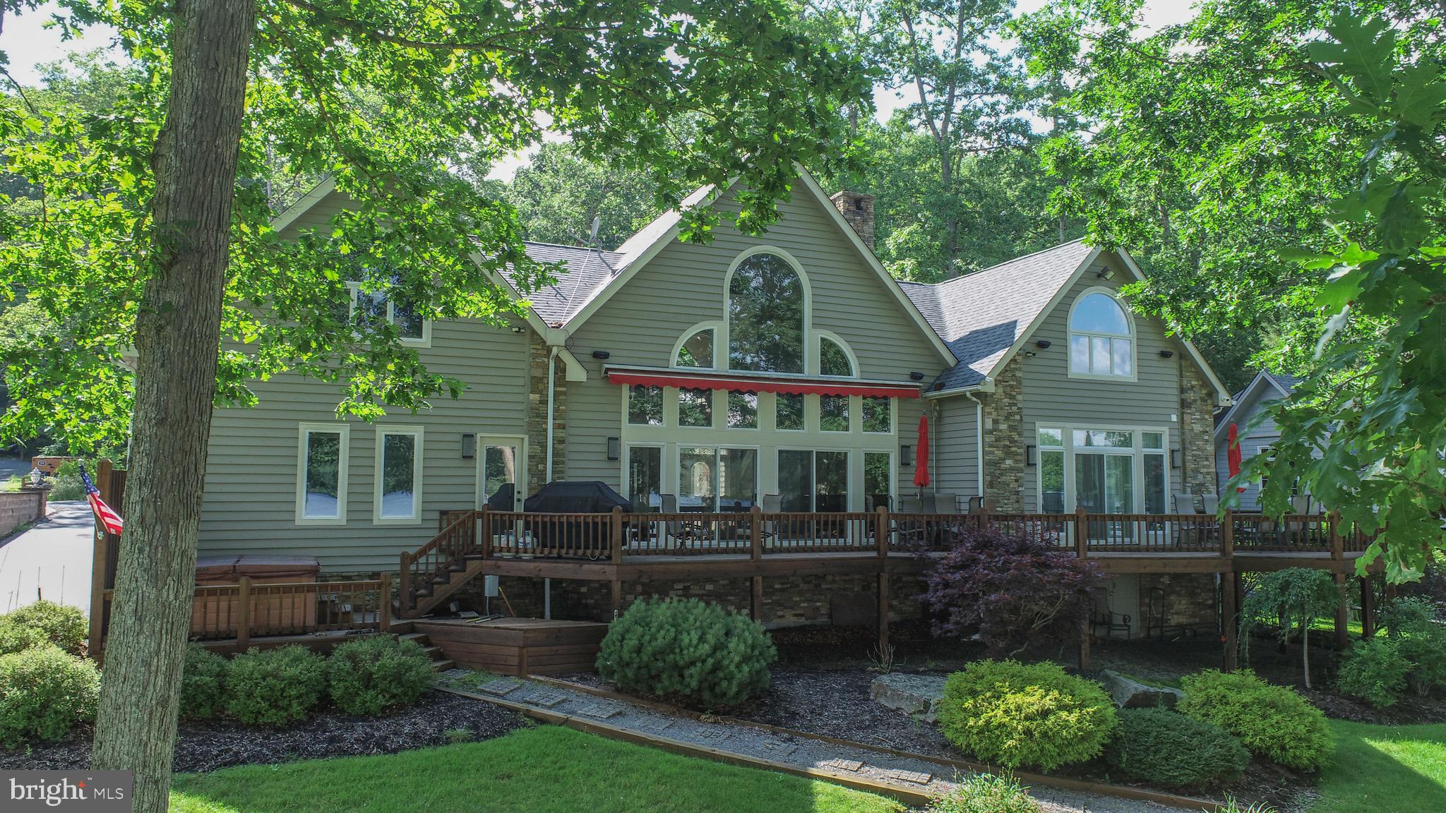 LAKE FOREST - Residential