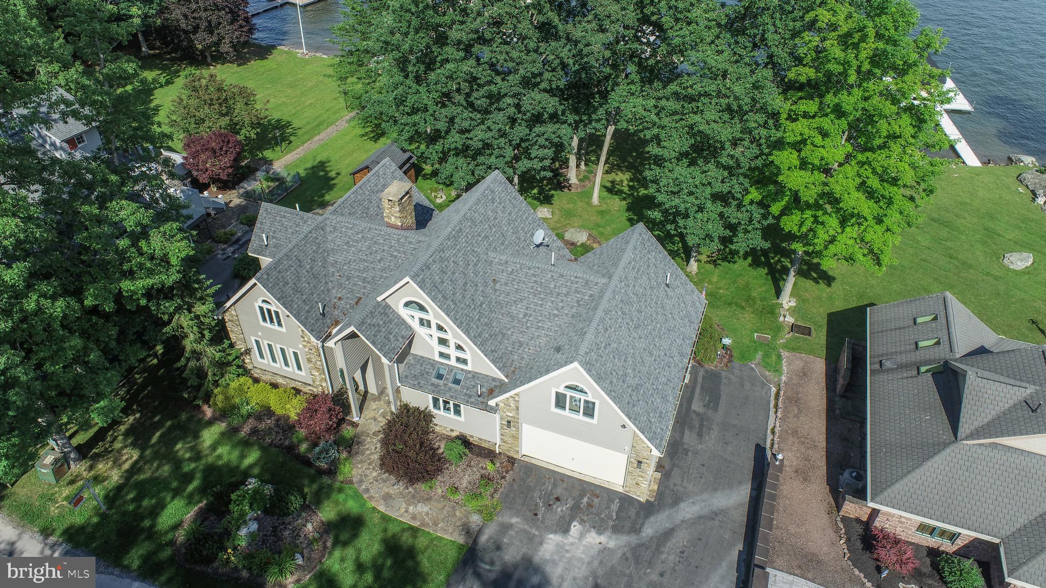 LAKE FOREST - Residential