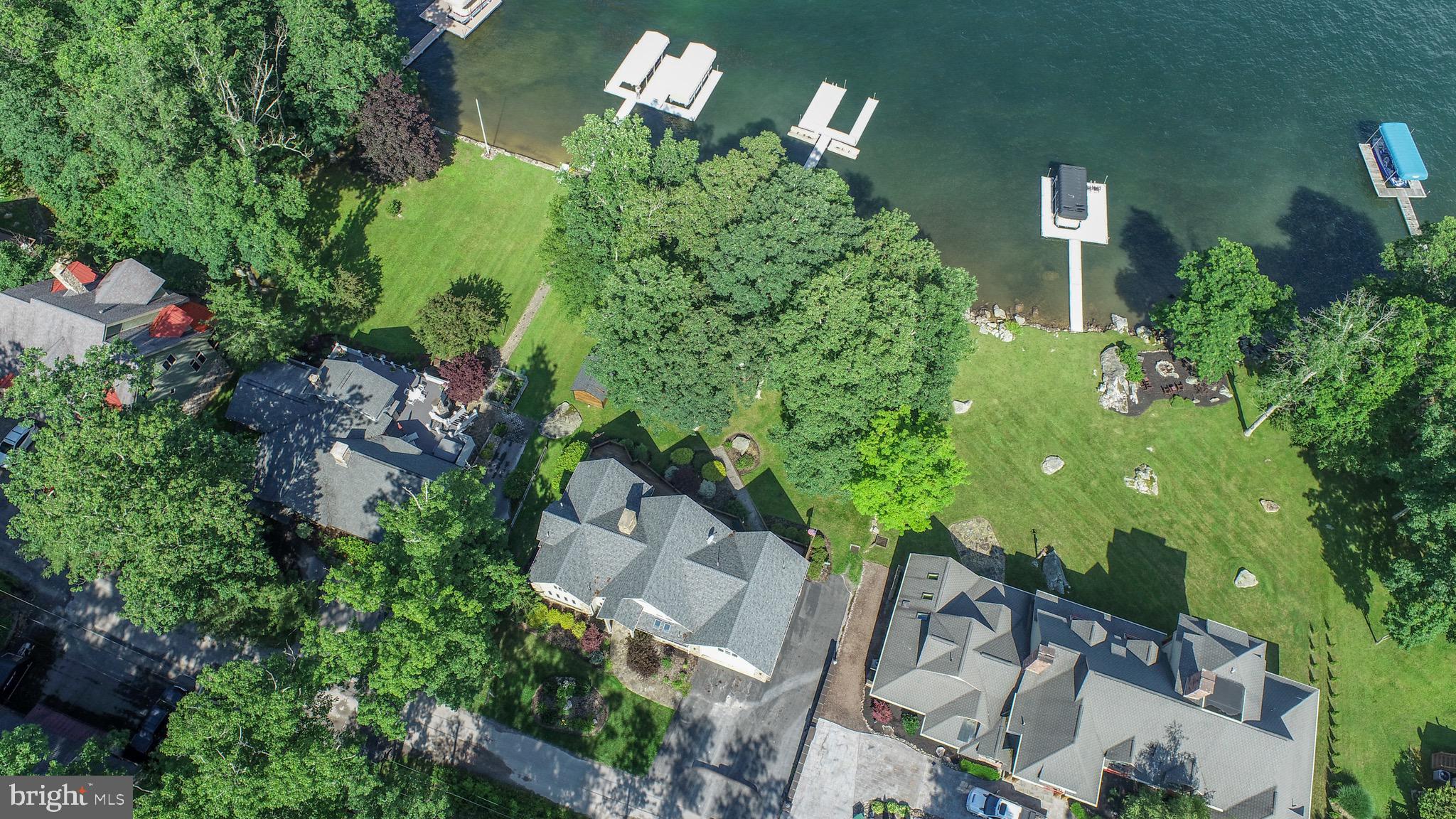 LAKE FOREST - Residential