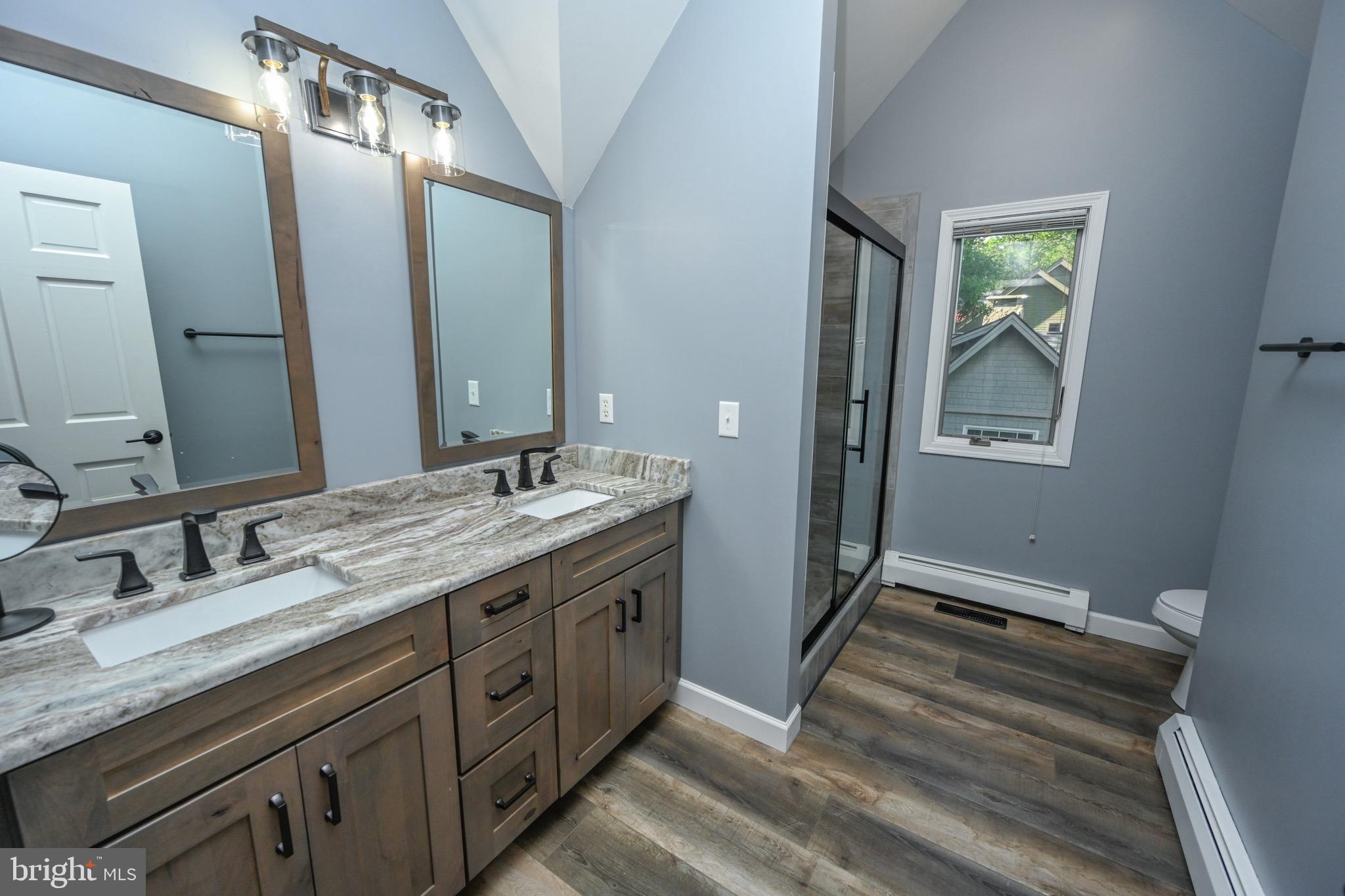 LAKE FOREST - Residential