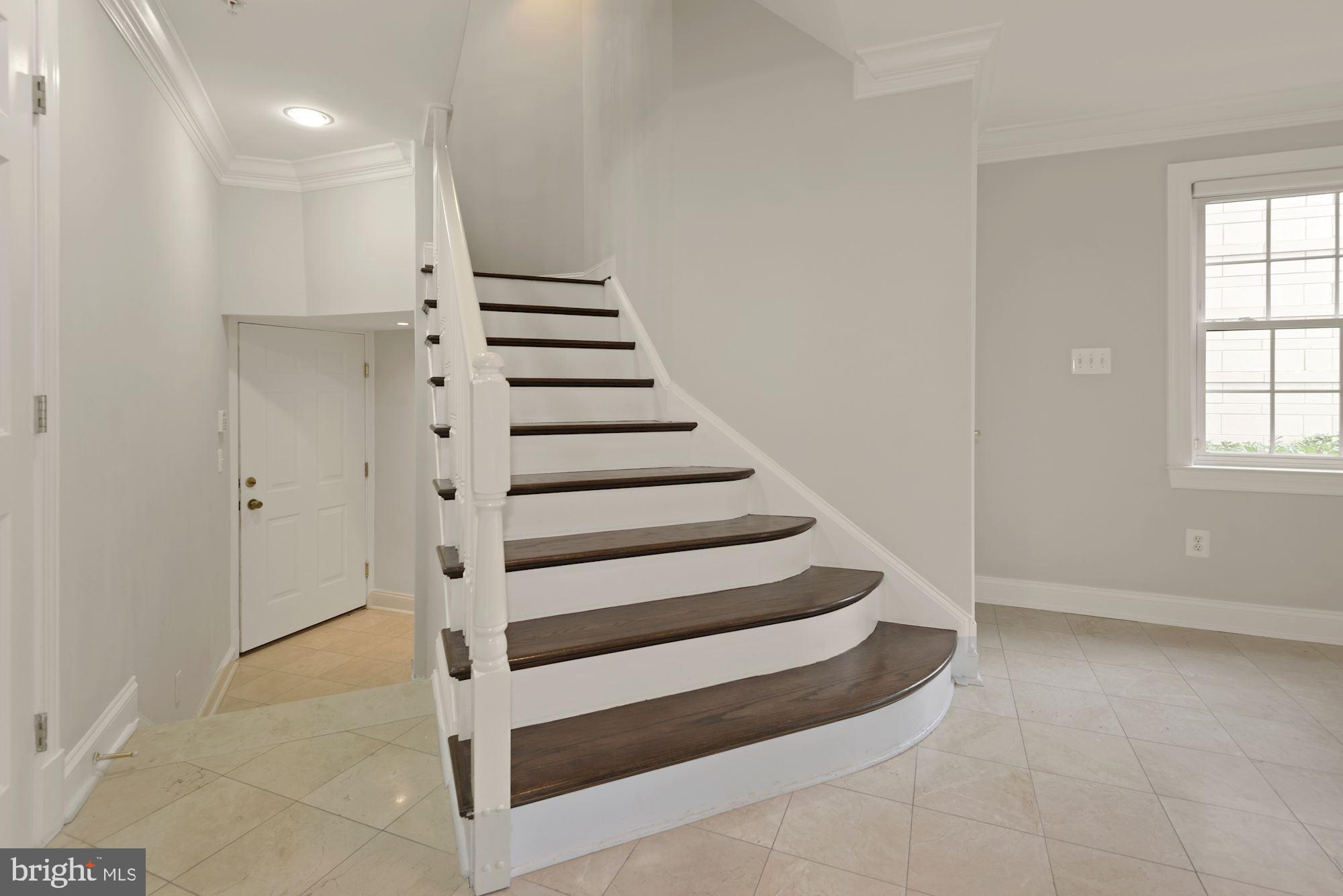 WEST MARKET - Residential