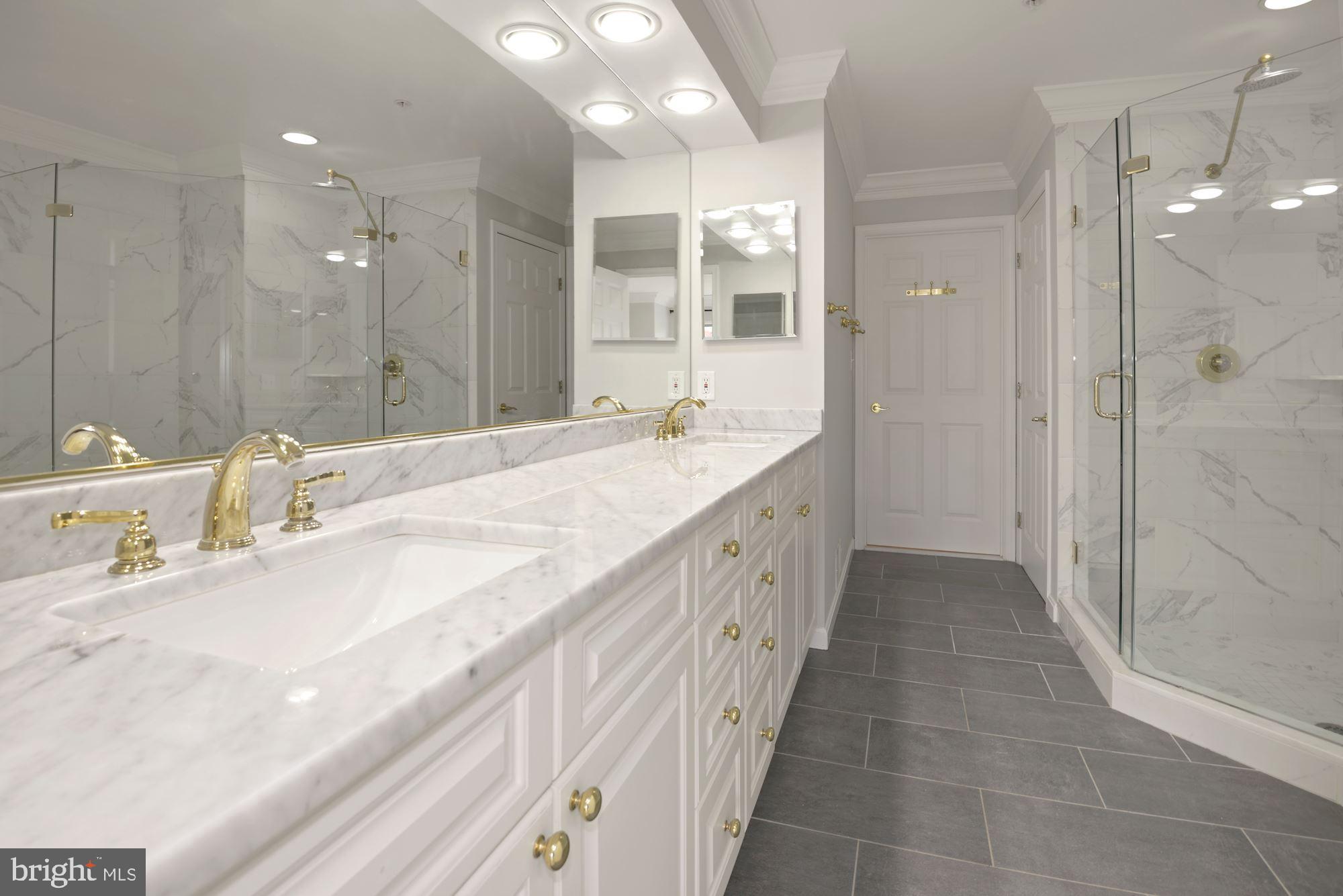 WEST MARKET - Residential