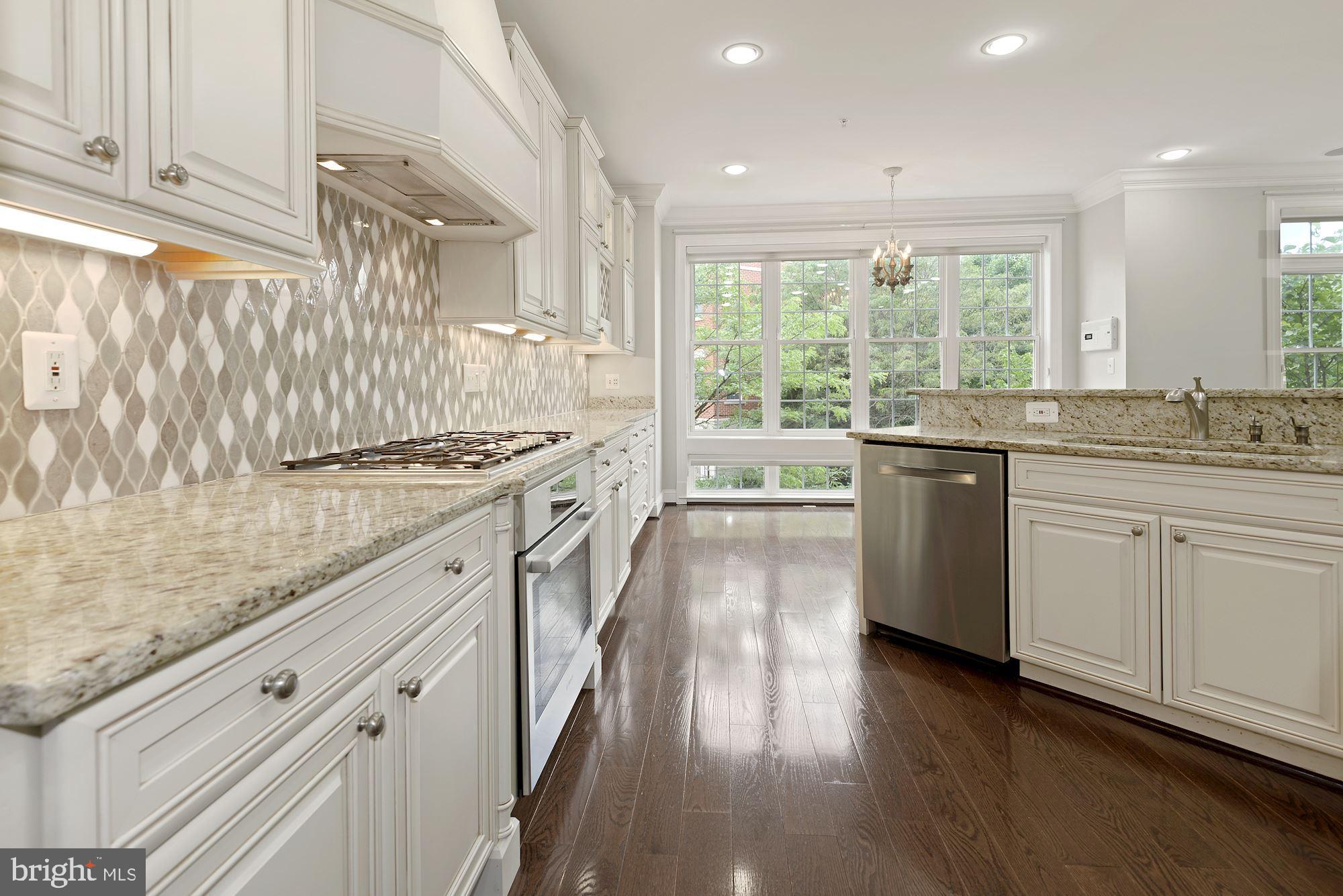 WEST MARKET - Residential