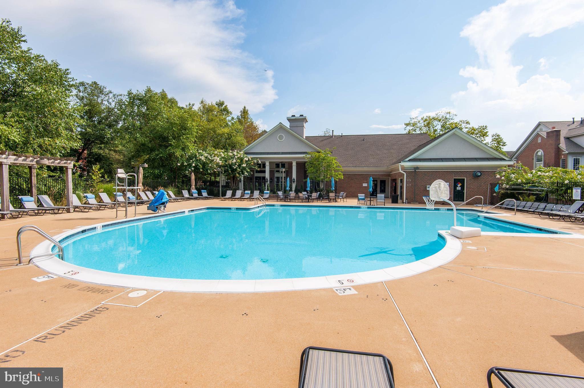 WEST MARKET - Residential