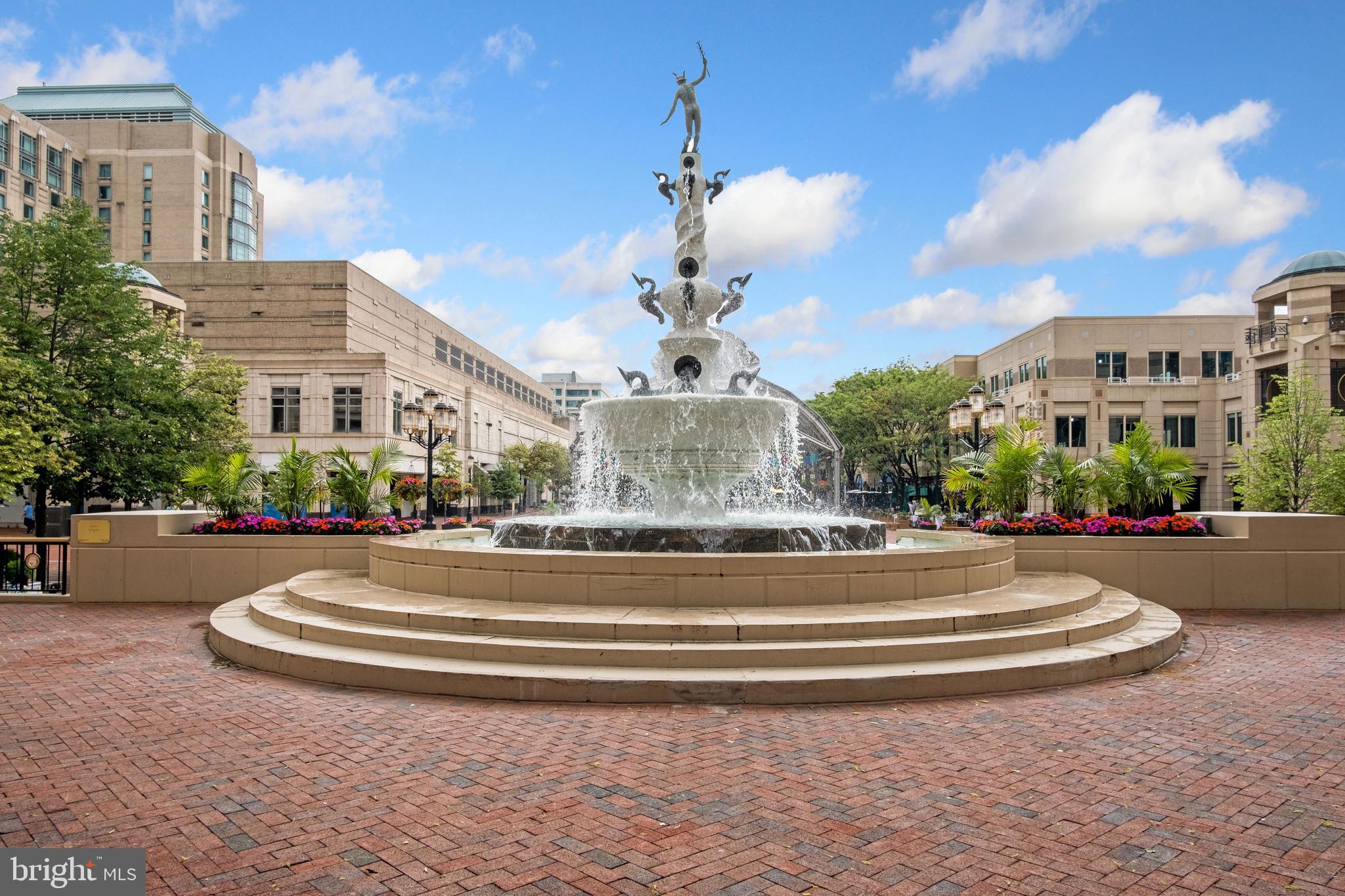 WEST MARKET - Residential