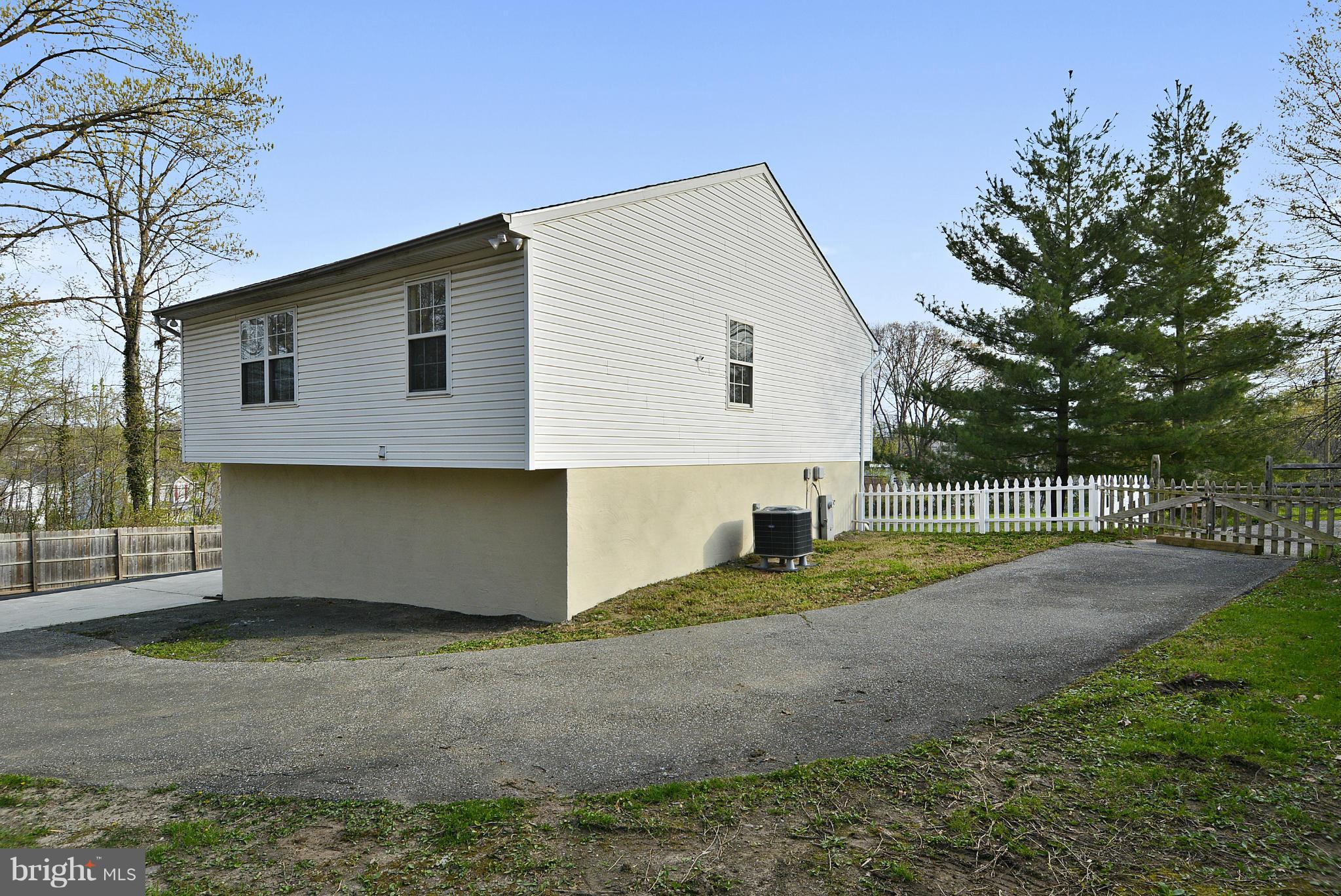 WOODSHIRE VILLAGE - Residential