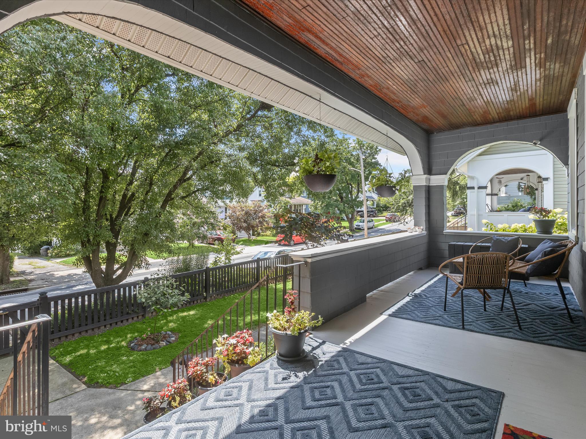 ACADEMY HEIGHTS - Residential