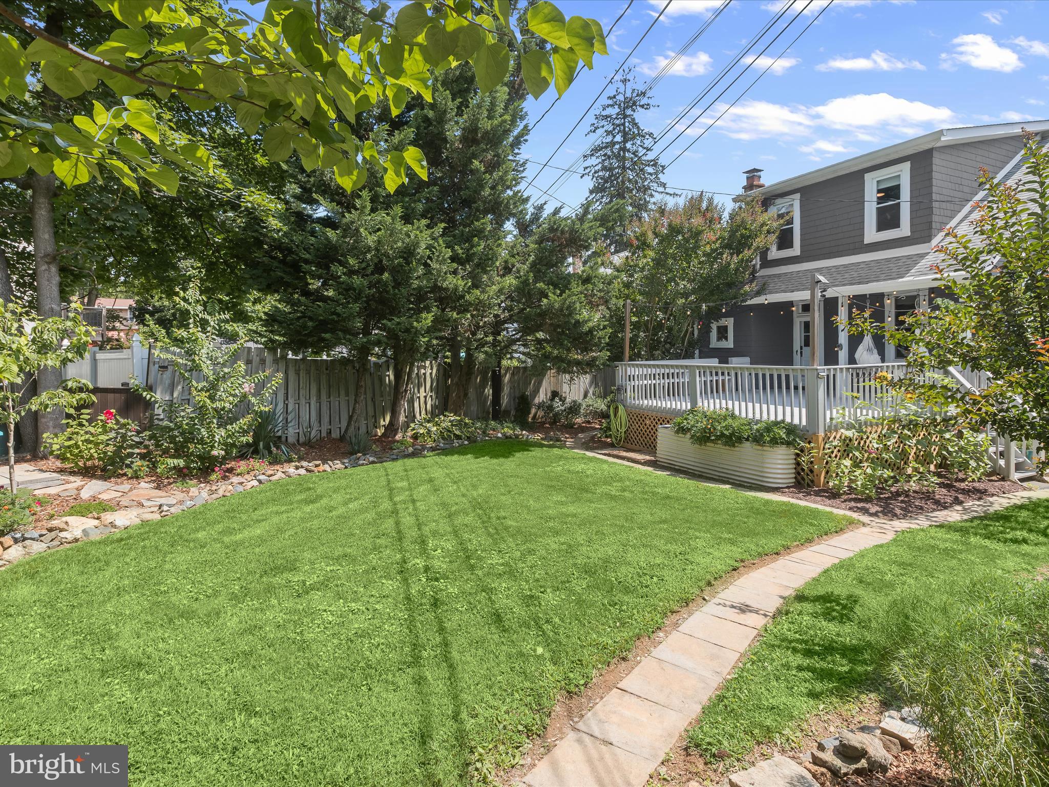 ACADEMY HEIGHTS - Residential