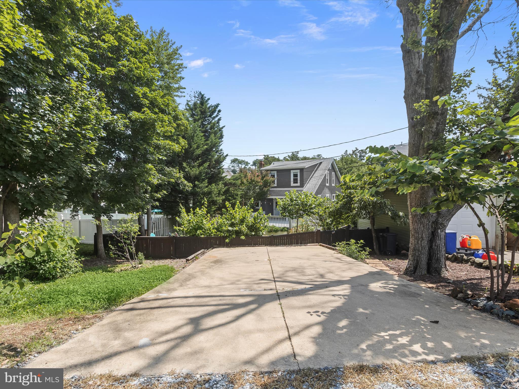 ACADEMY HEIGHTS - Residential