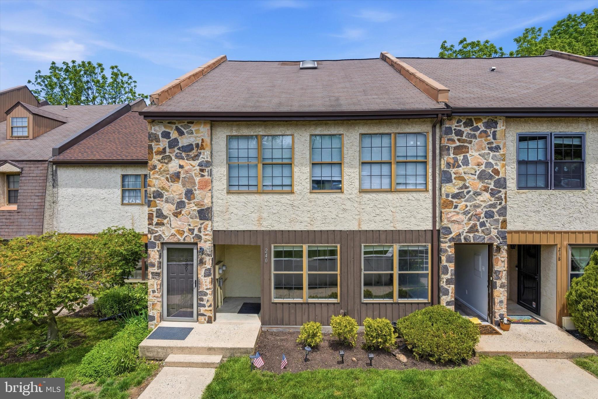 THE CROSSINGS AT EXT - Residential