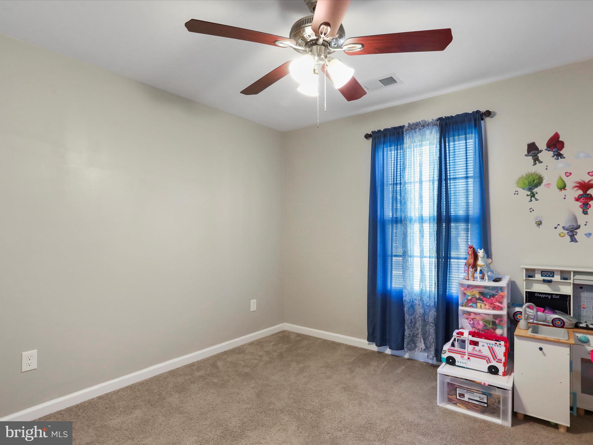 RED HILL - Residential