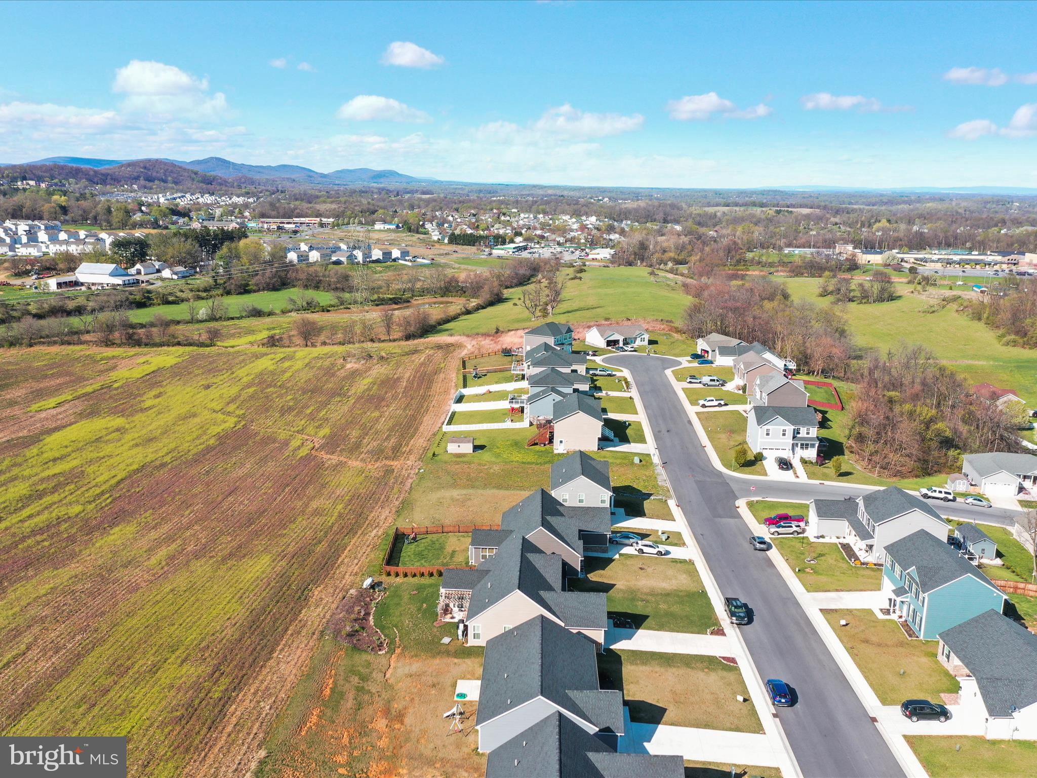 RED HILL - Residential