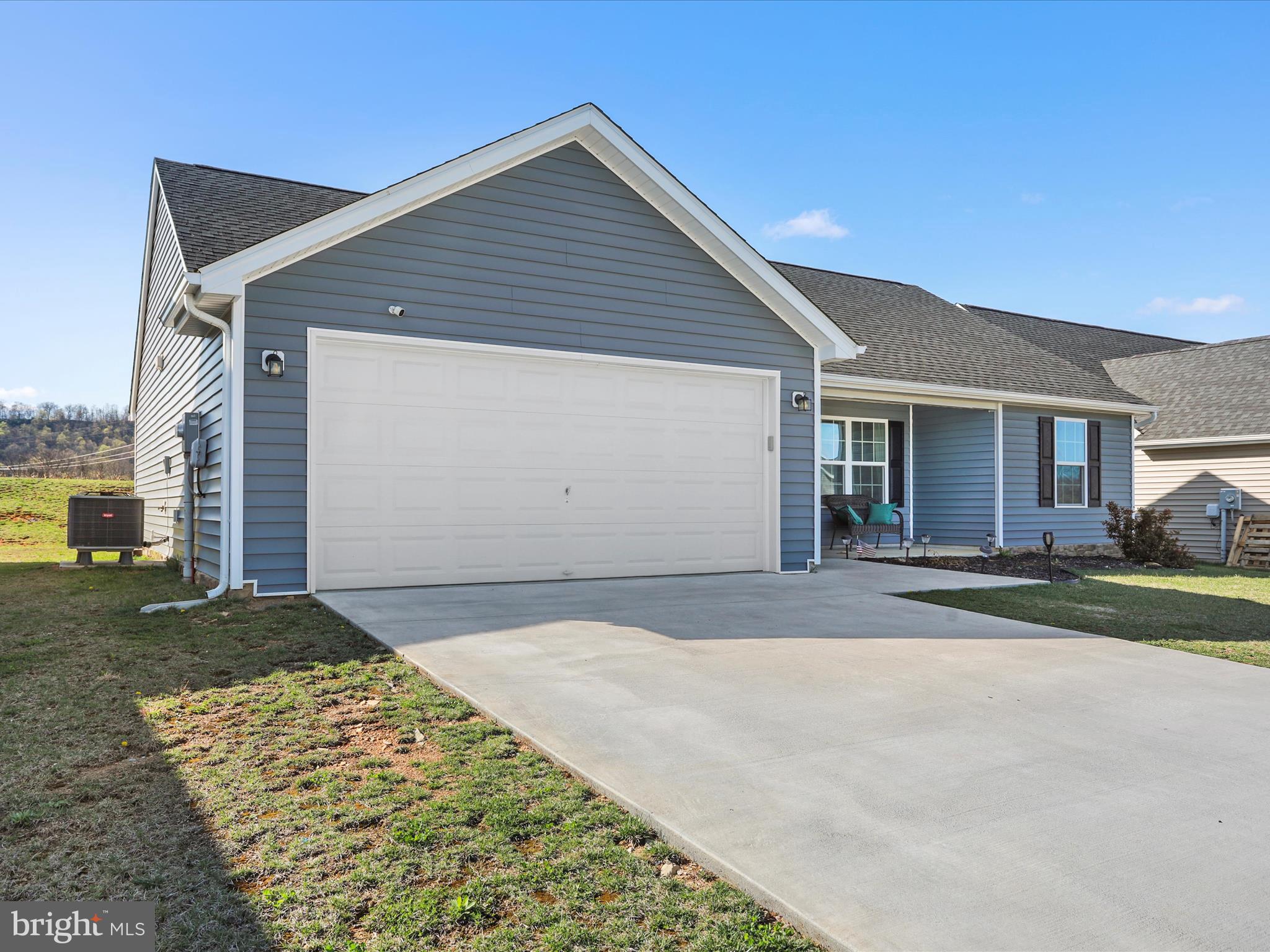 RED HILL - Residential