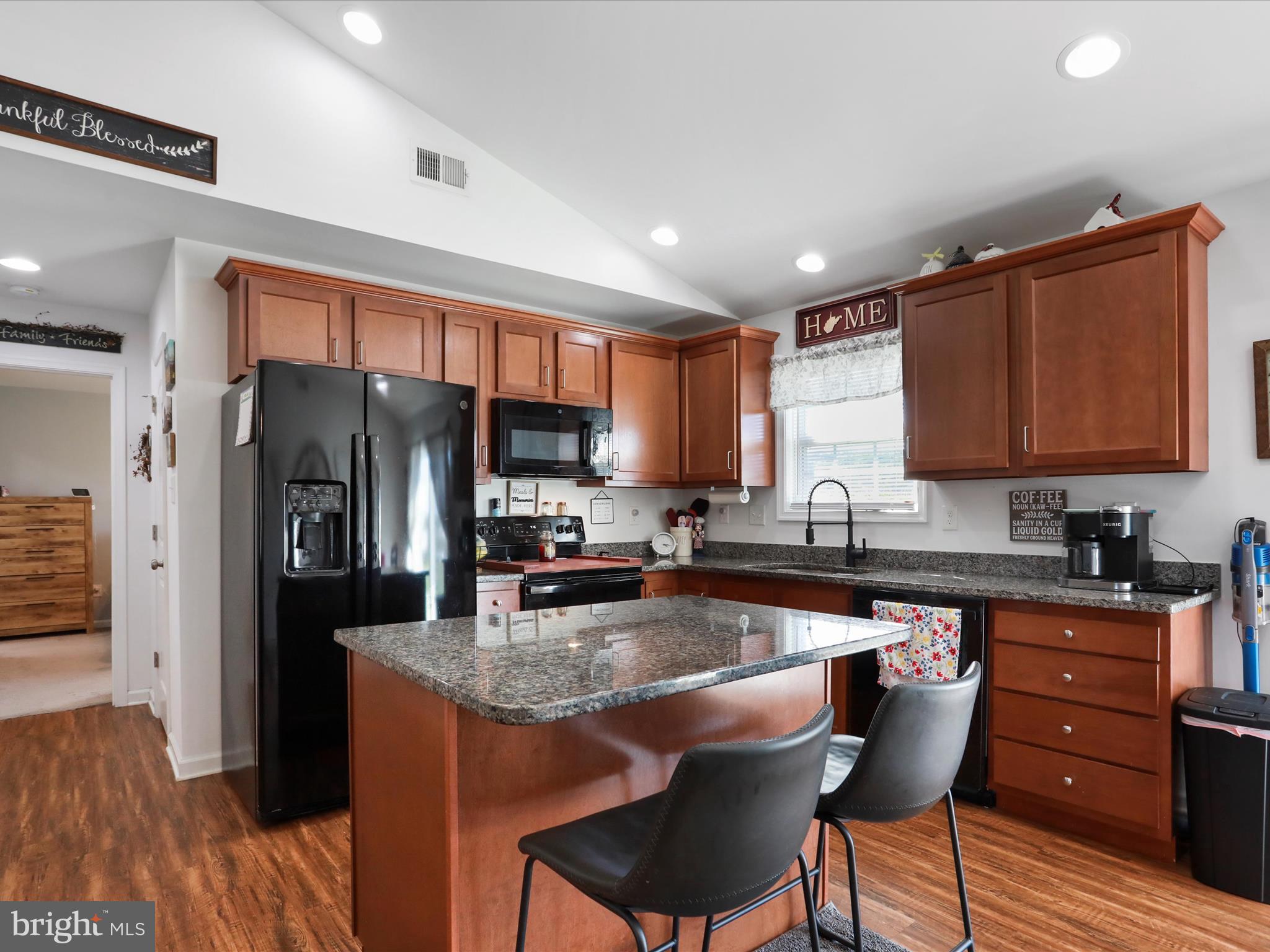 RED HILL - Residential