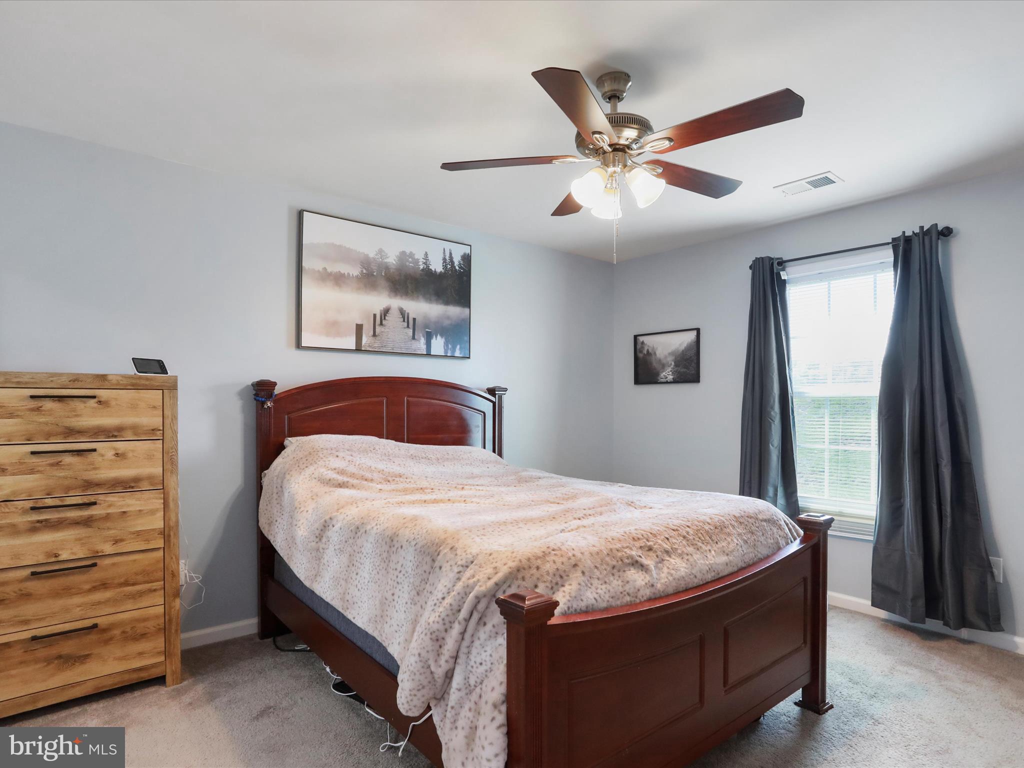 RED HILL - Residential