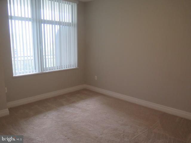 ONE PARK CREST - Residential Lease