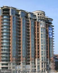 ONE PARK CREST - Residential Lease