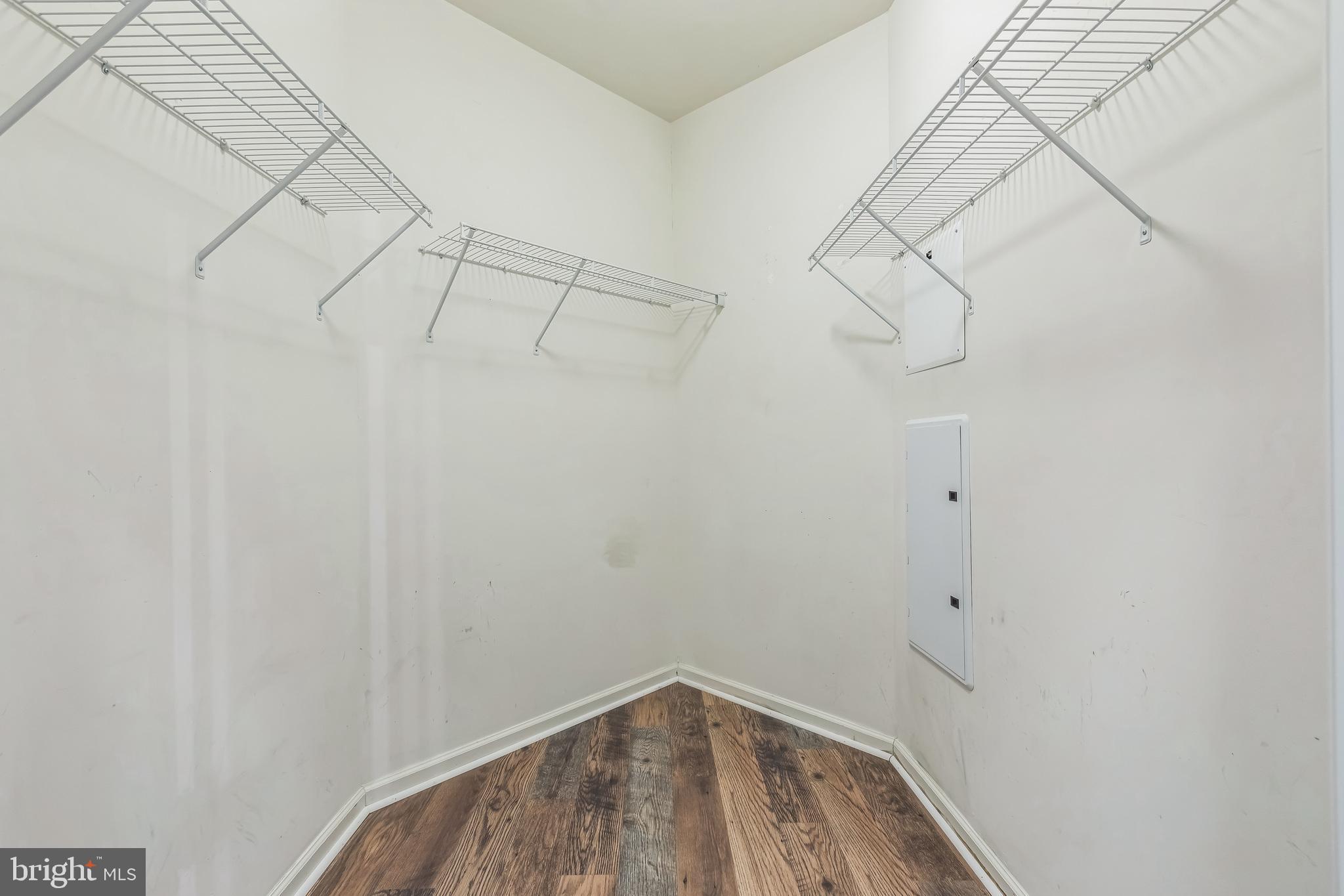 THE GRANDE AT RIVERVIEW - Residential