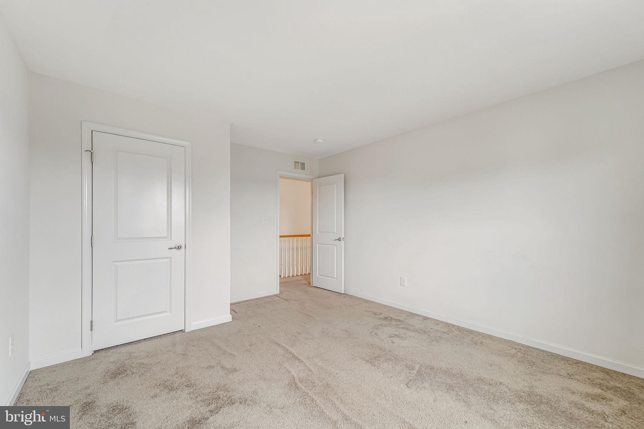 LUMS POND ESTATES - Residential