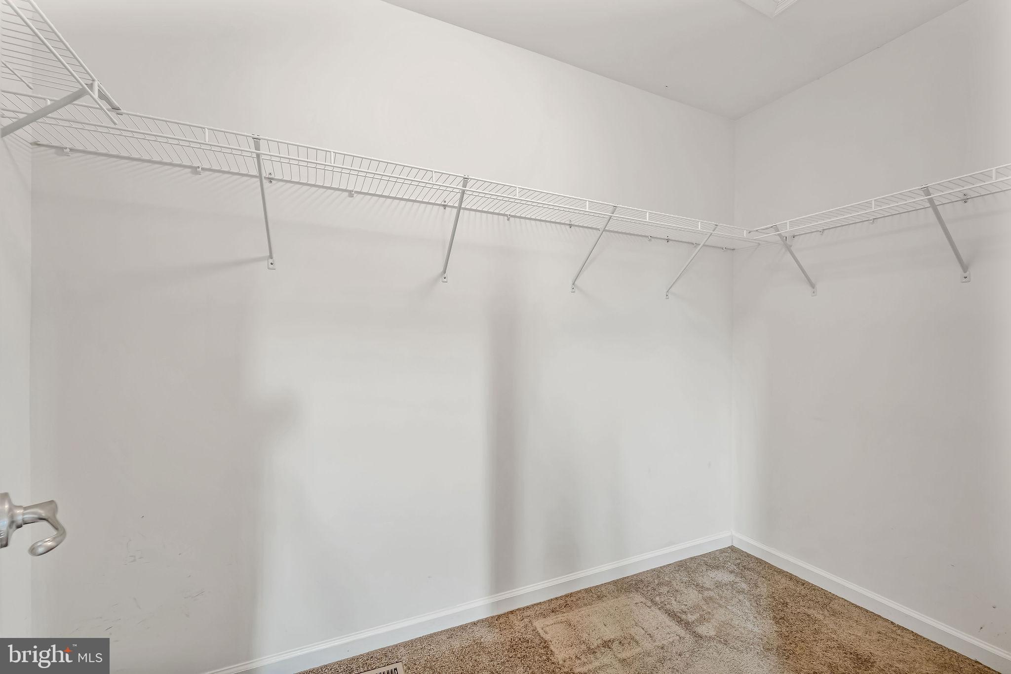 LUMS POND ESTATES - Residential