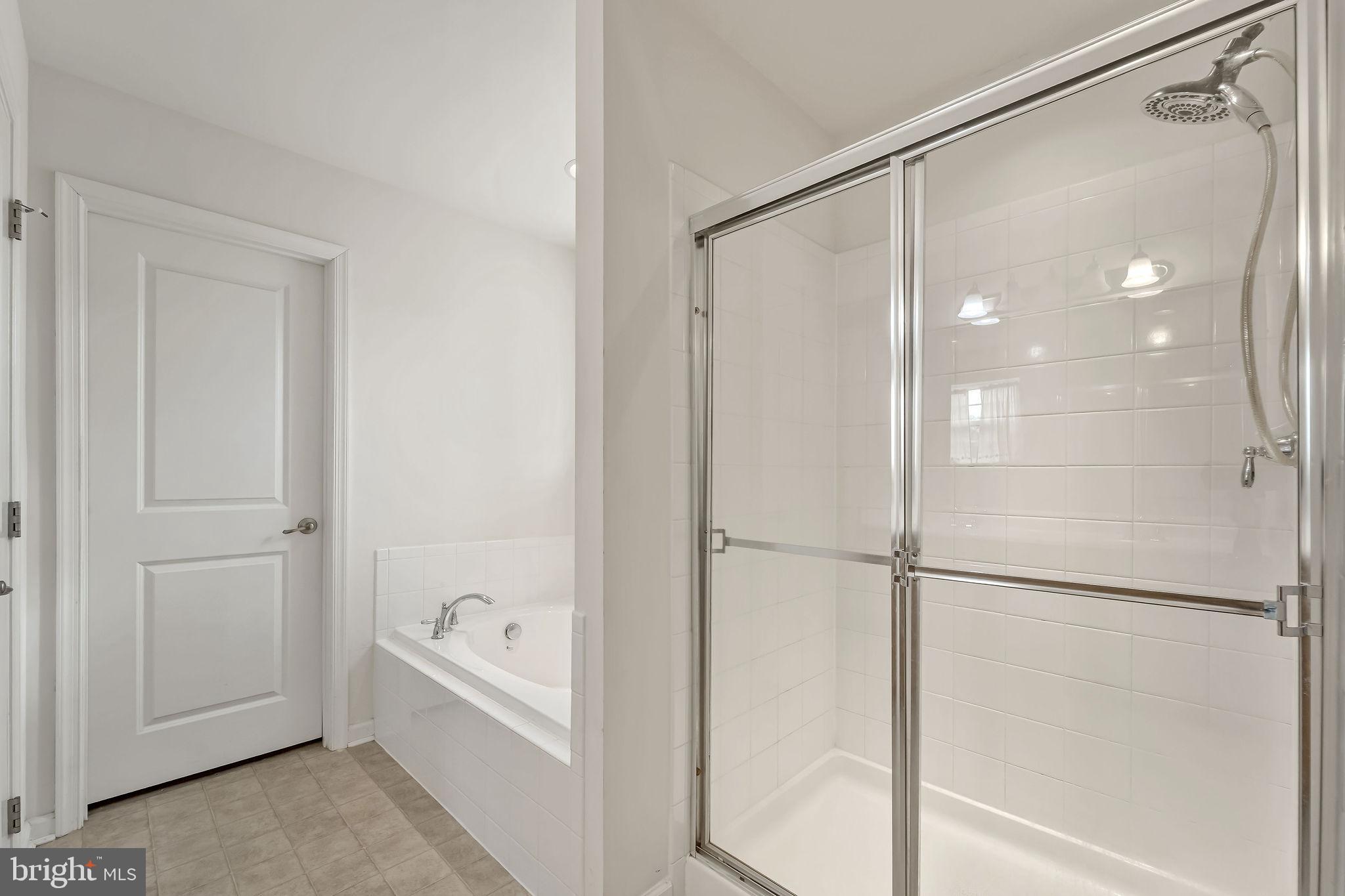 LUMS POND ESTATES - Residential