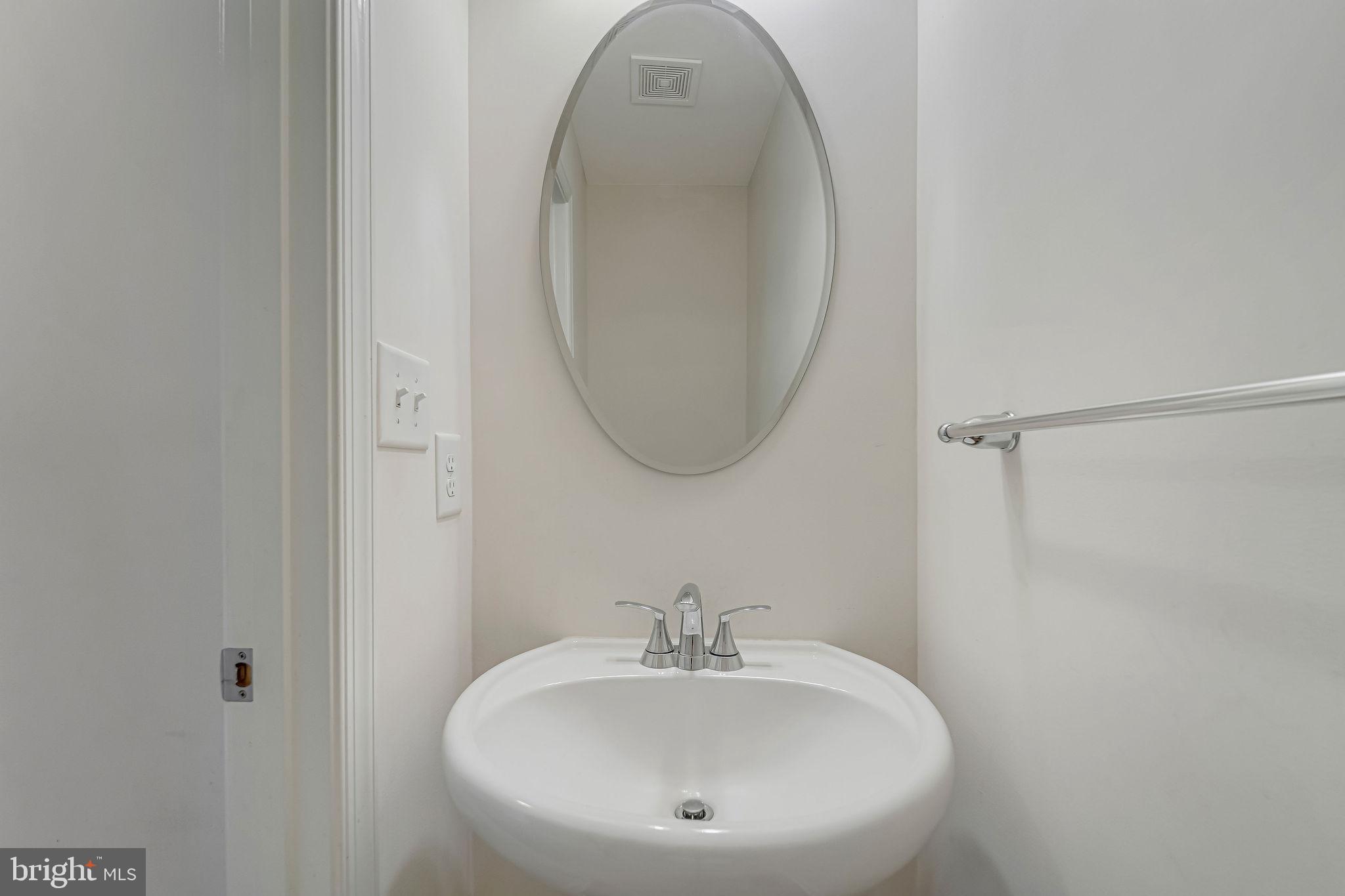 LUMS POND ESTATES - Residential