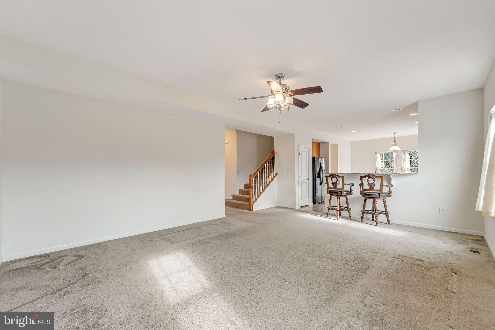 LUMS POND ESTATES - Residential