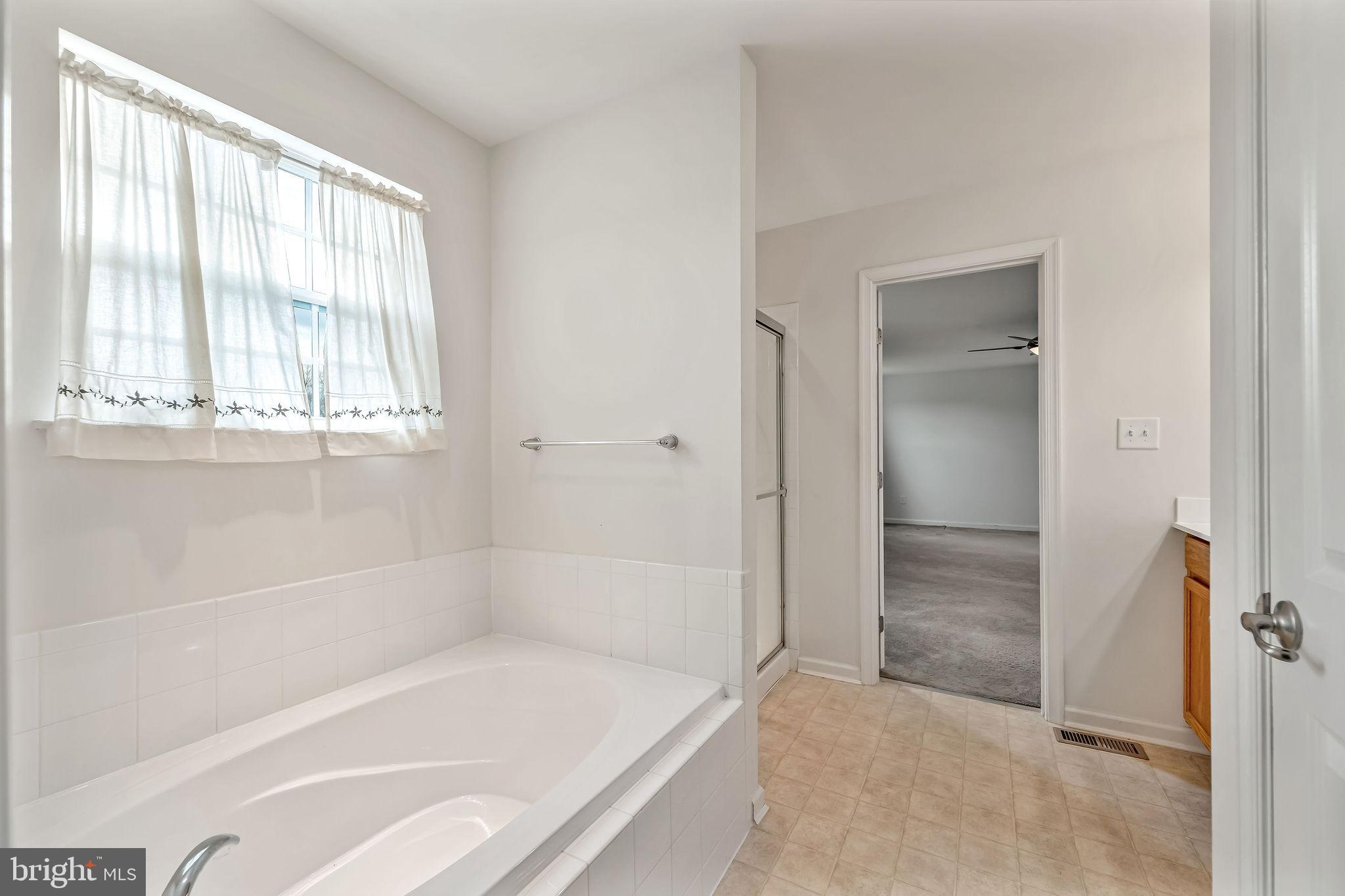 LUMS POND ESTATES - Residential