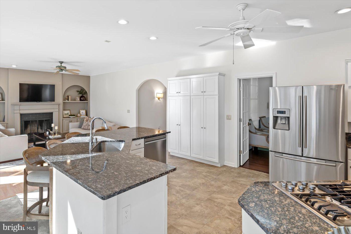 NEW MARKET EAST - Residential