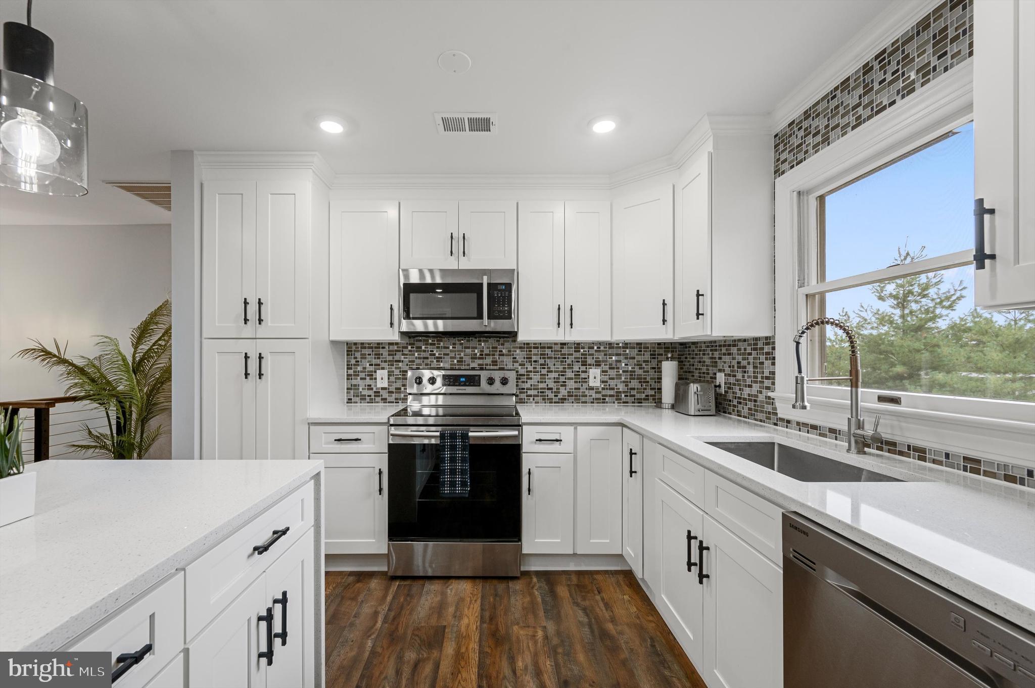 TUSCAWILLA HILLS - Residential