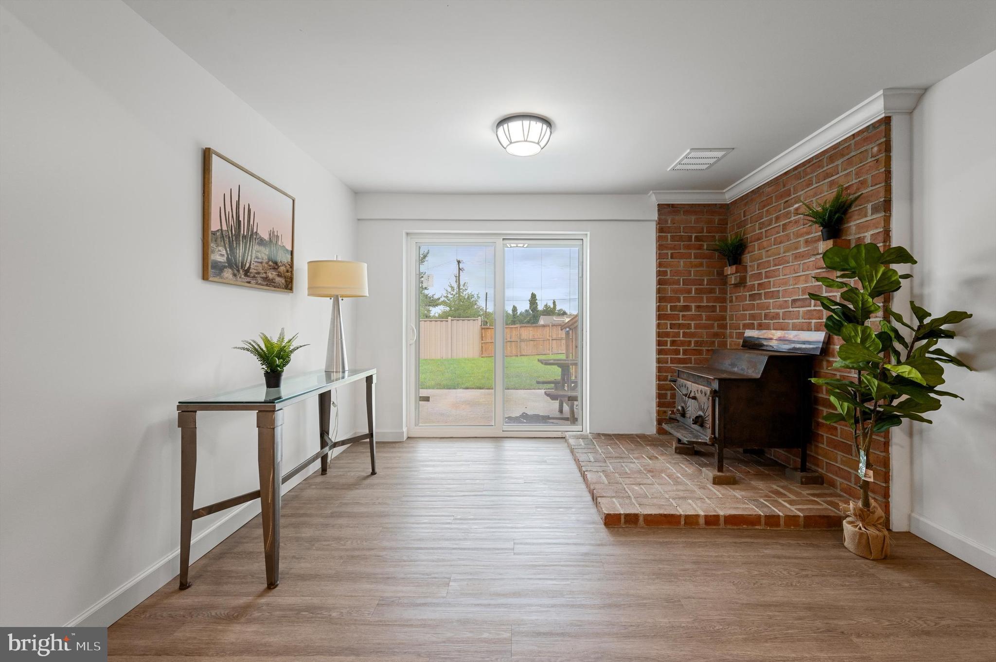 TUSCAWILLA HILLS - Residential