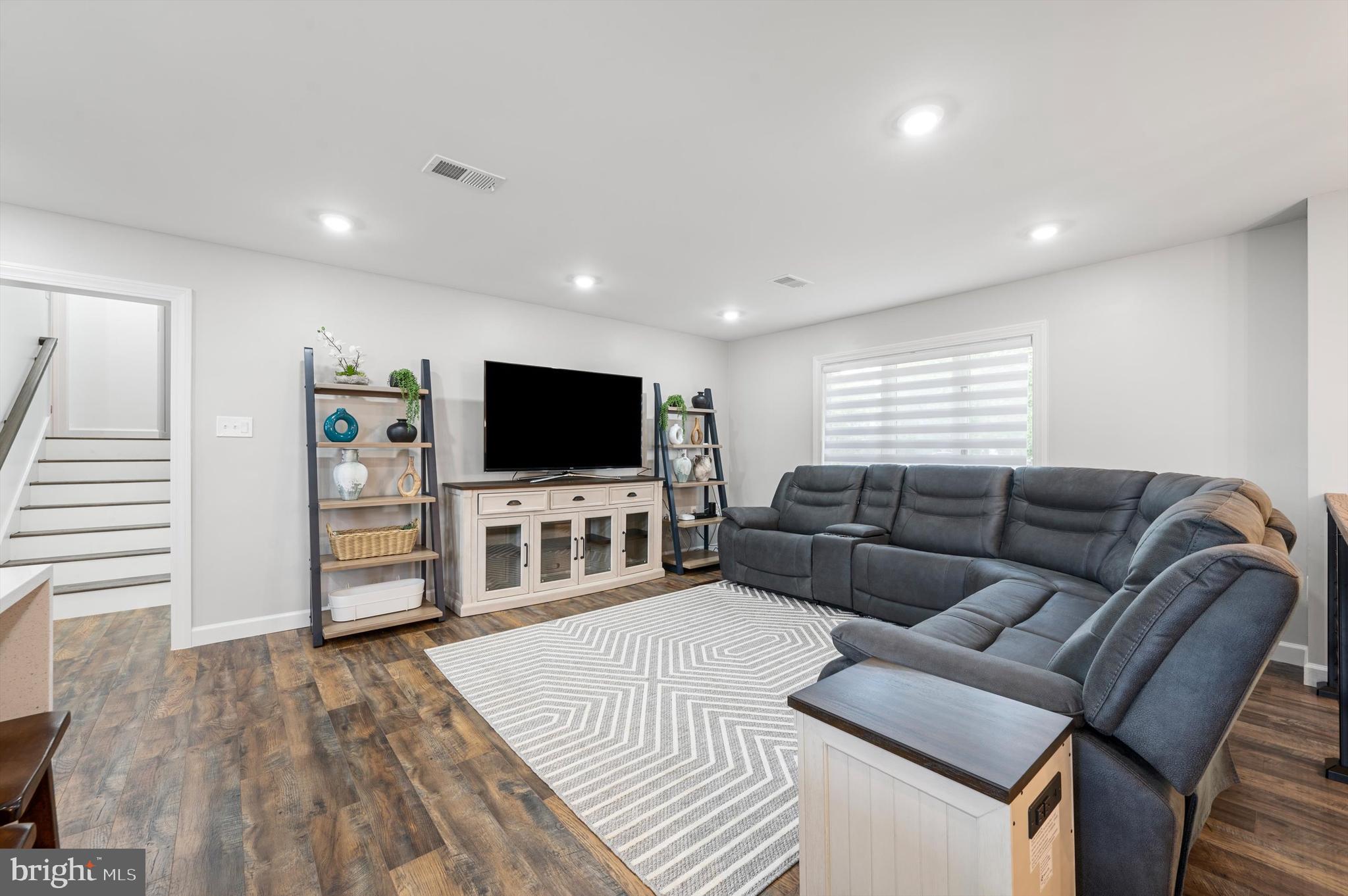 TUSCAWILLA HILLS - Residential