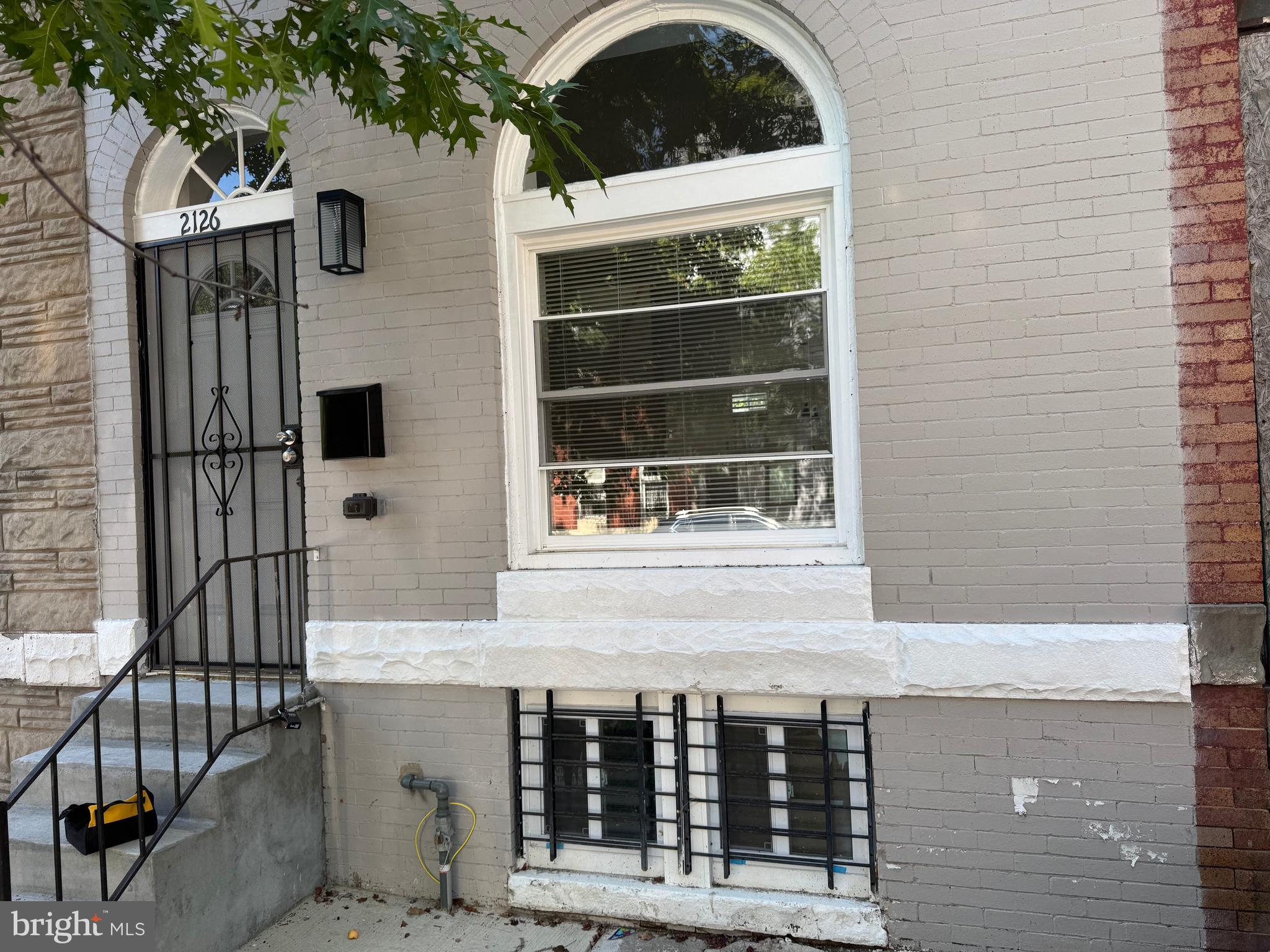 MADISON PARK HISTORIC DISTRICT - Residential Lease