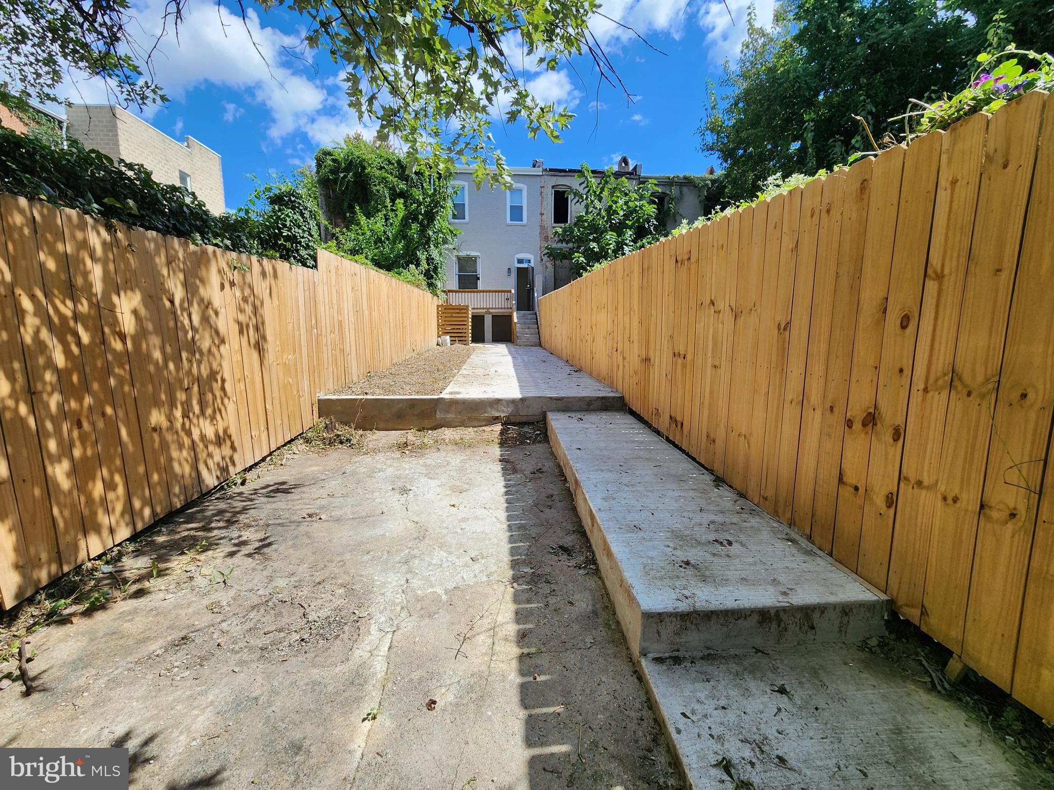 MADISON PARK HISTORIC DISTRICT - Residential Lease
