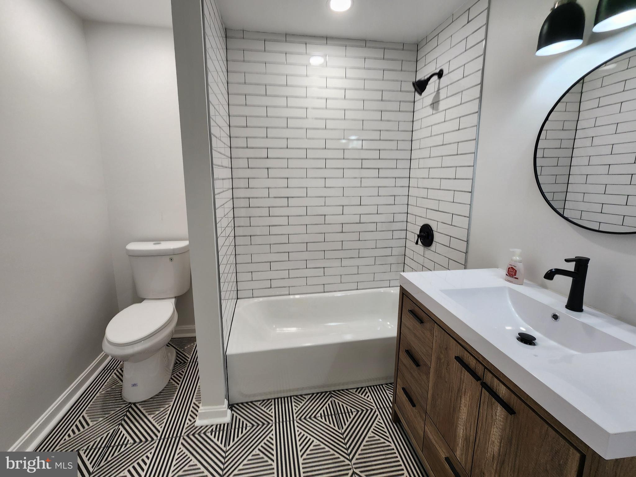 MADISON PARK HISTORIC DISTRICT - Residential Lease