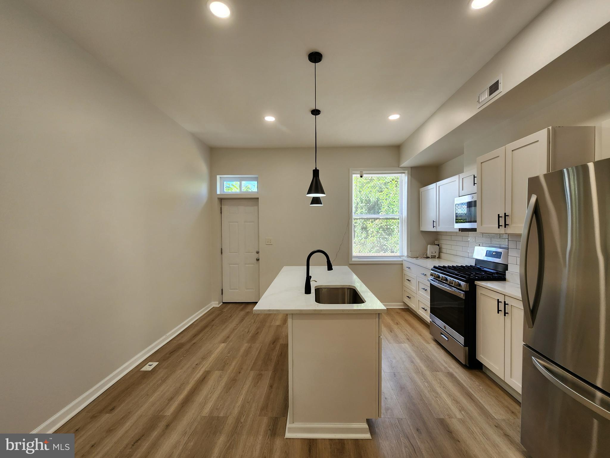 MADISON PARK HISTORIC DISTRICT - Residential Lease