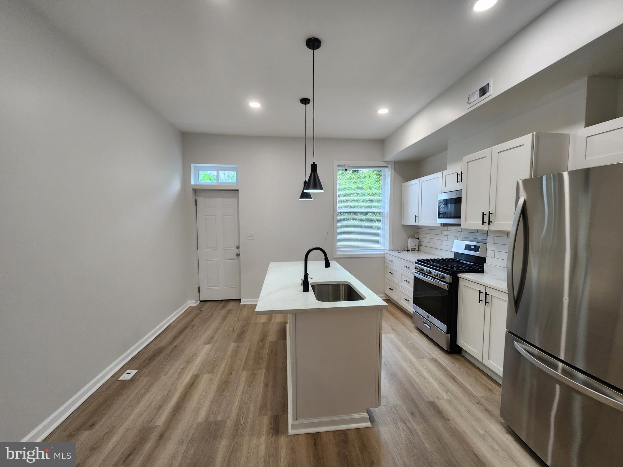 MADISON PARK HISTORIC DISTRICT - Residential Lease