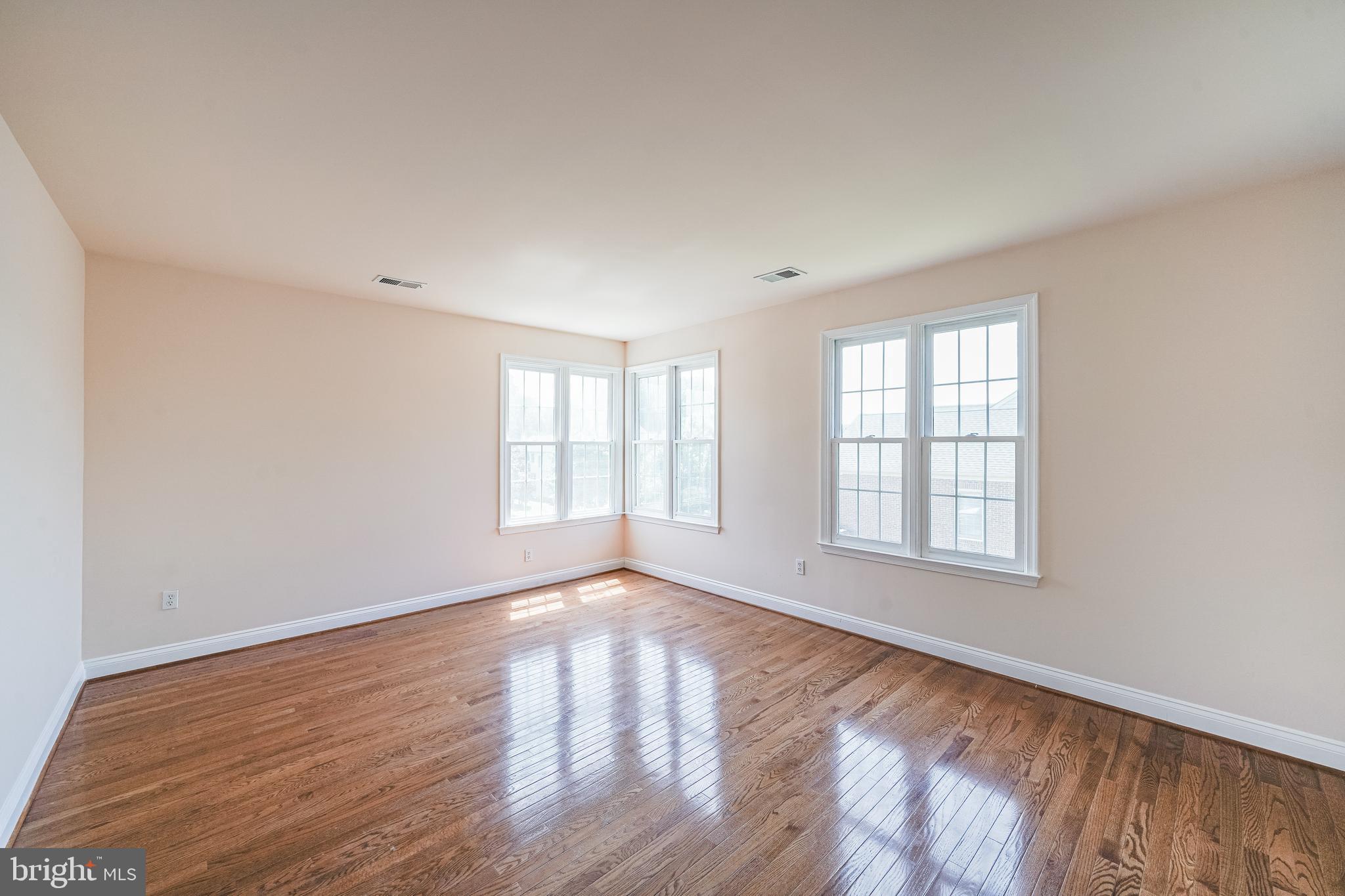 SMALLS NURSERY - Residential