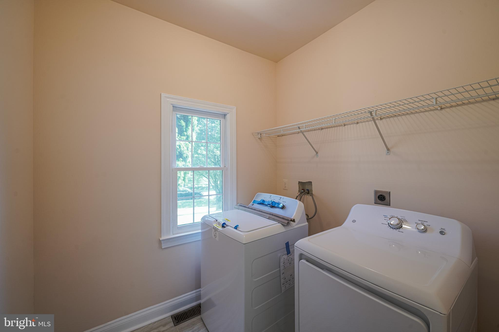 SMALLS NURSERY - Residential