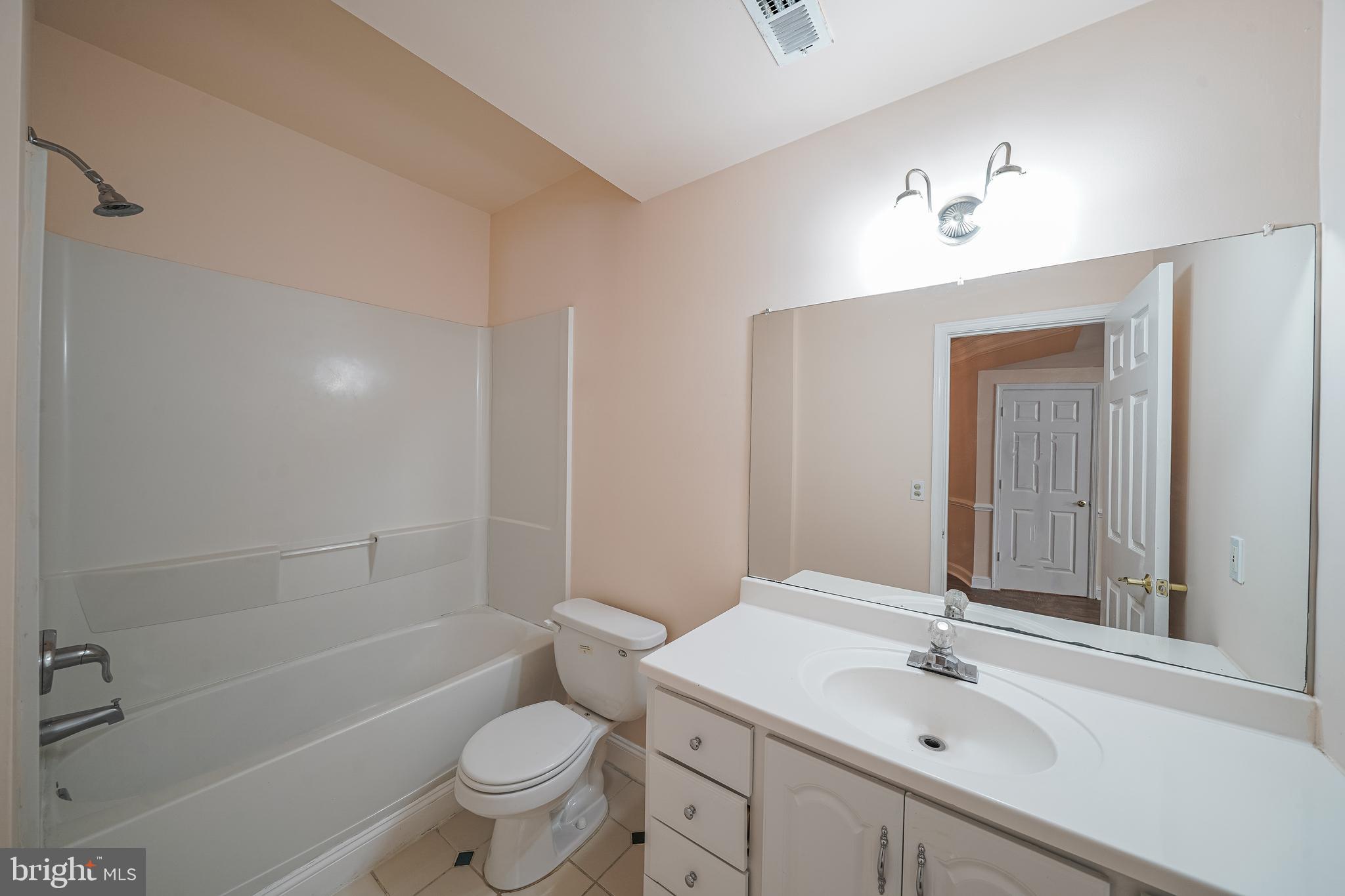 SMALLS NURSERY - Residential