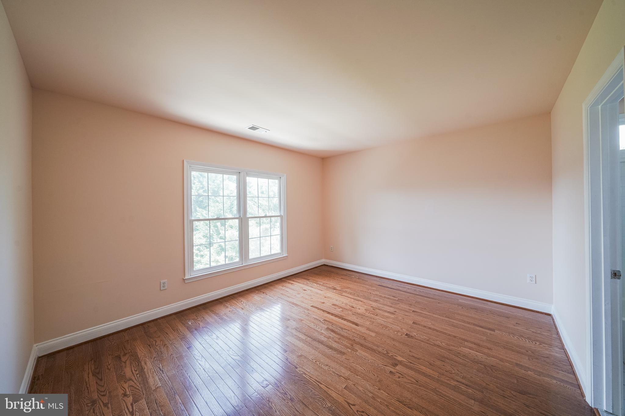 SMALLS NURSERY - Residential