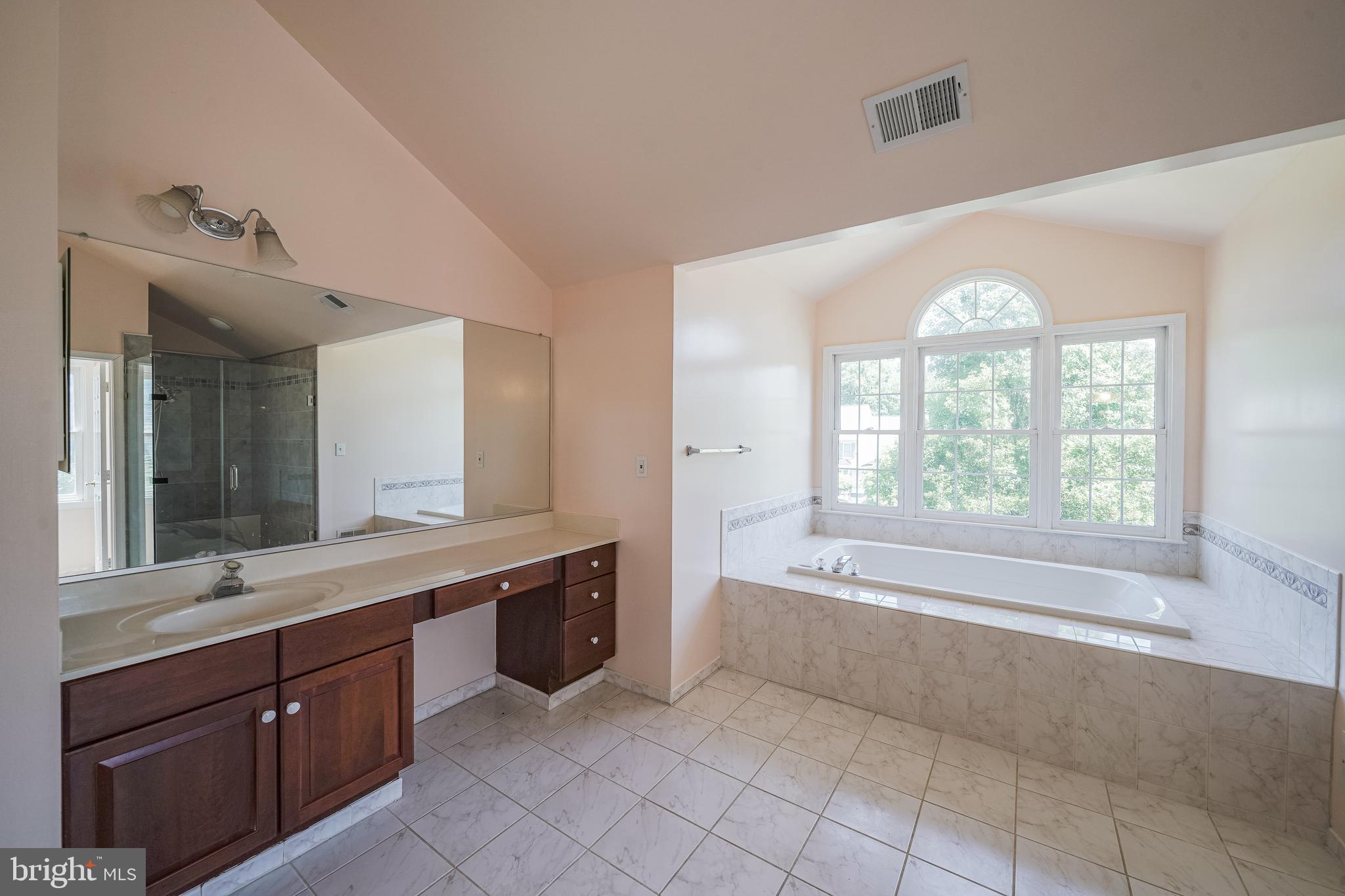 SMALLS NURSERY - Residential