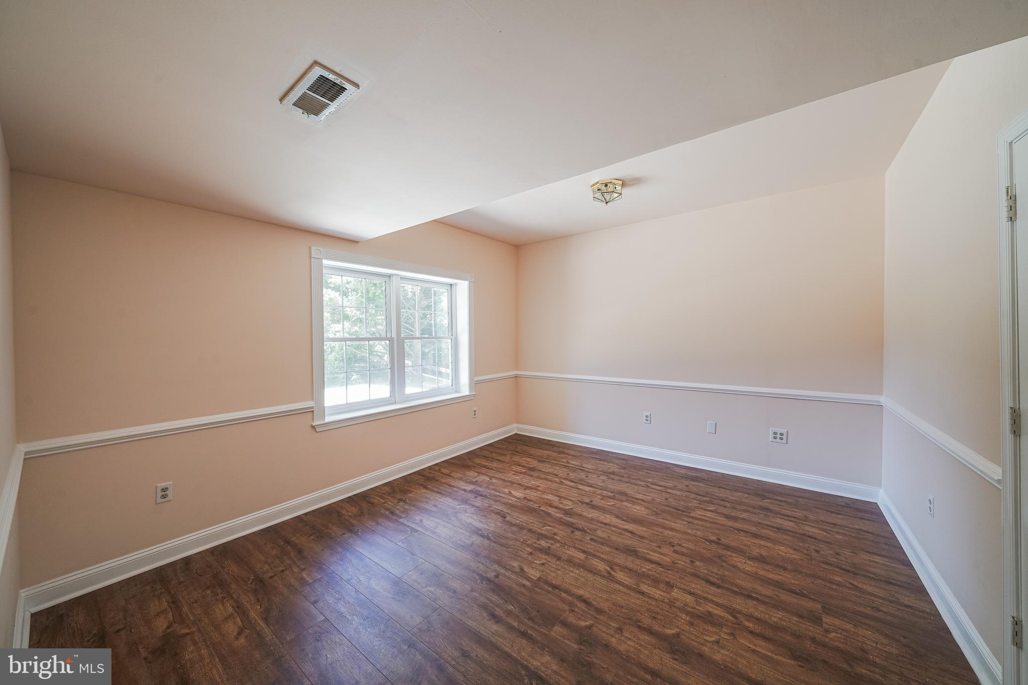 SMALLS NURSERY - Residential