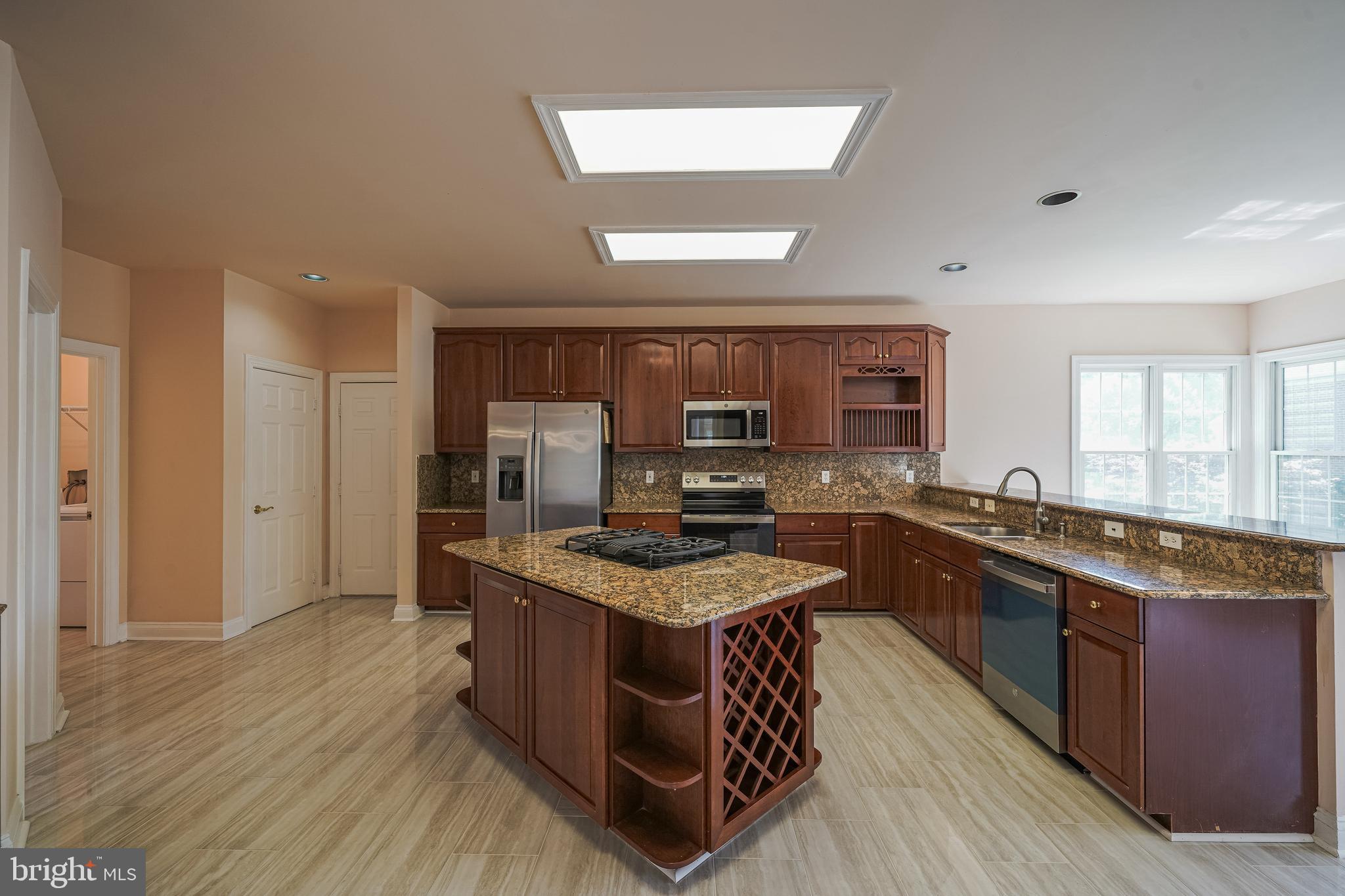 SMALLS NURSERY - Residential