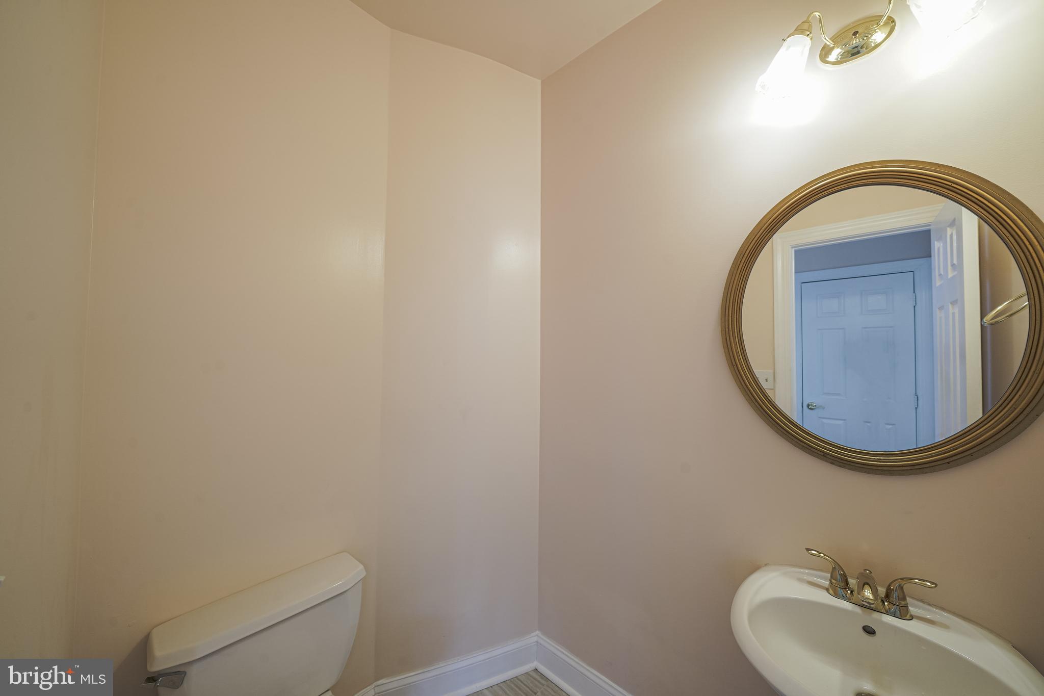 SMALLS NURSERY - Residential