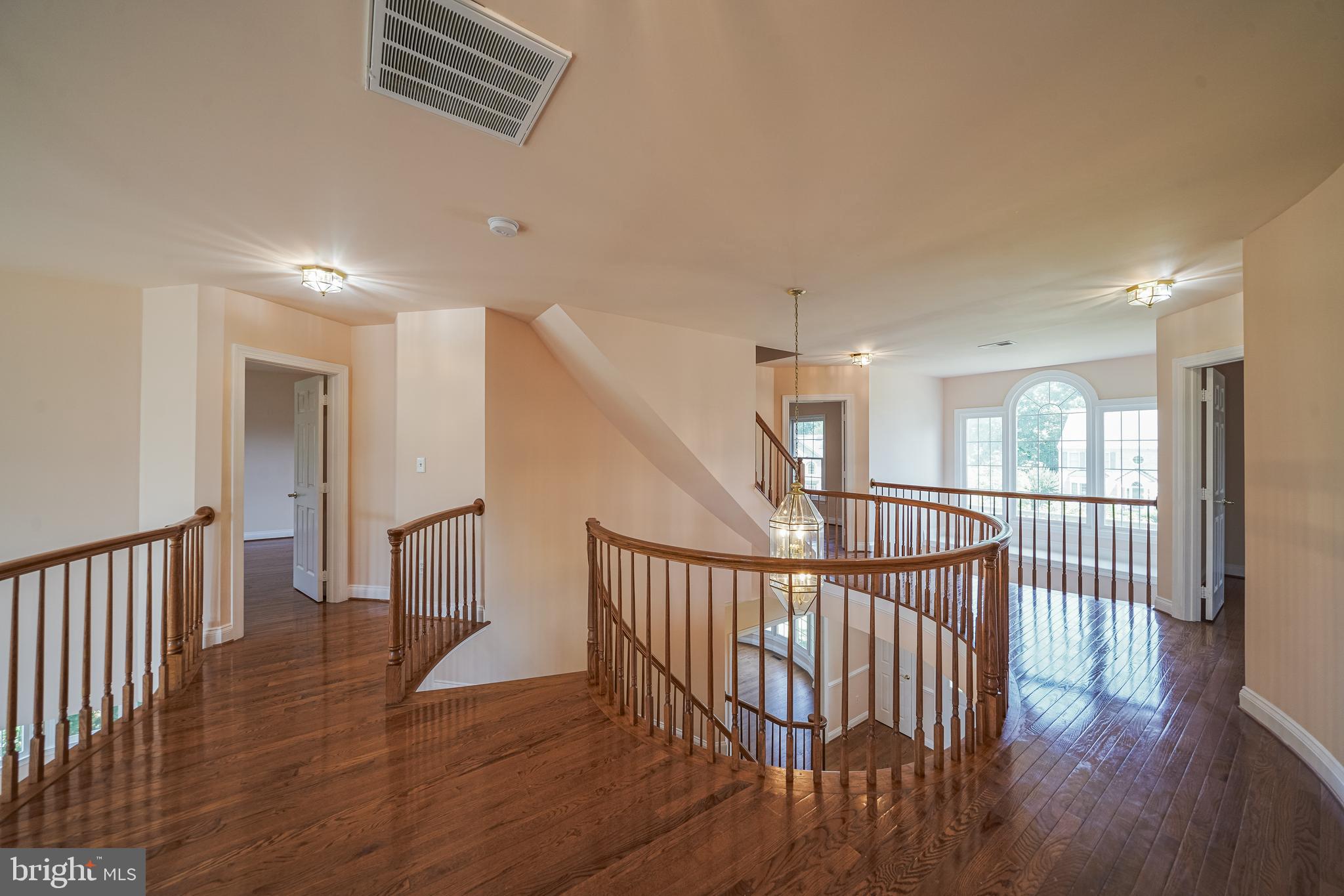 SMALLS NURSERY - Residential