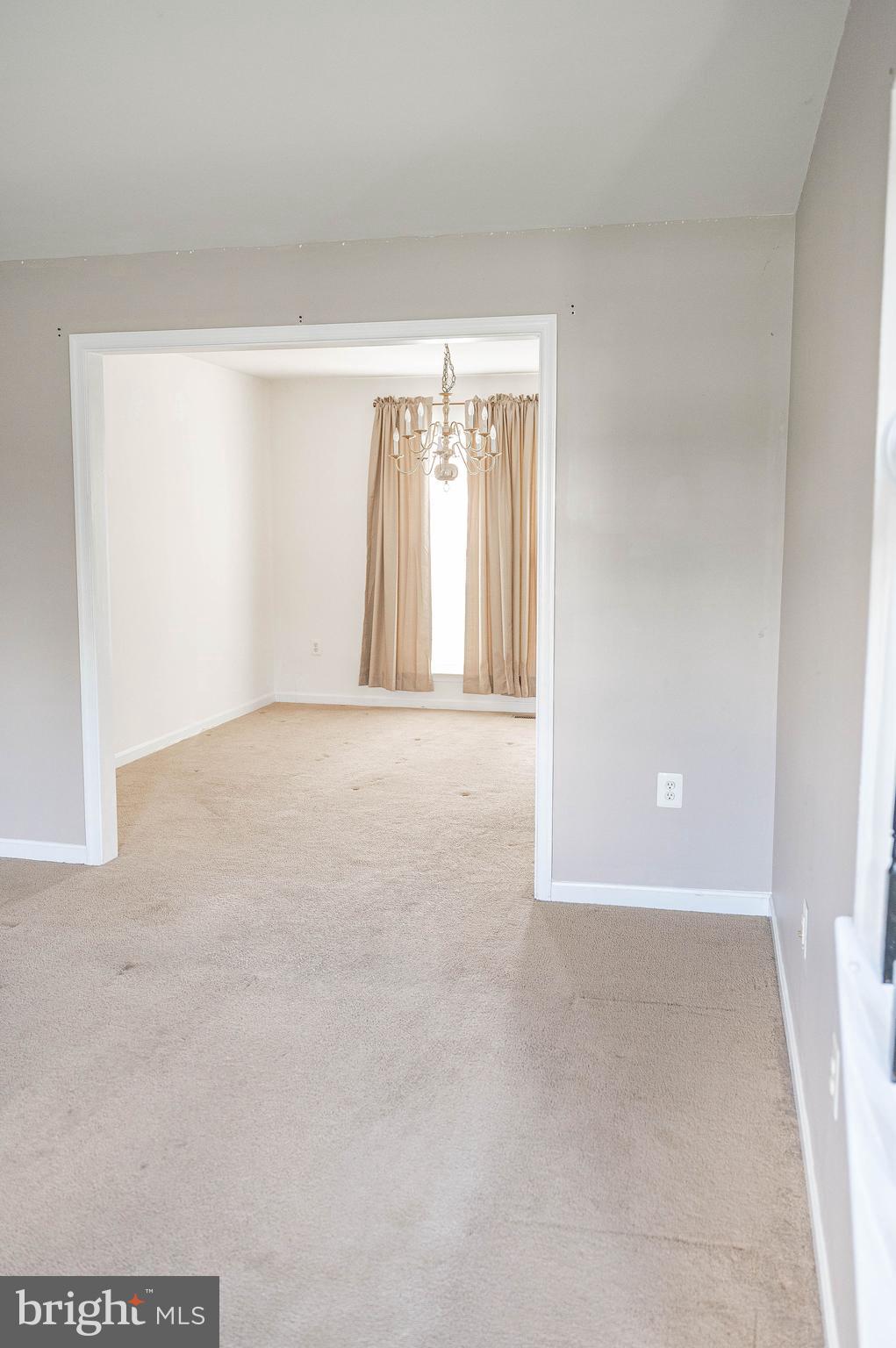 LOCUST HILL - Residential