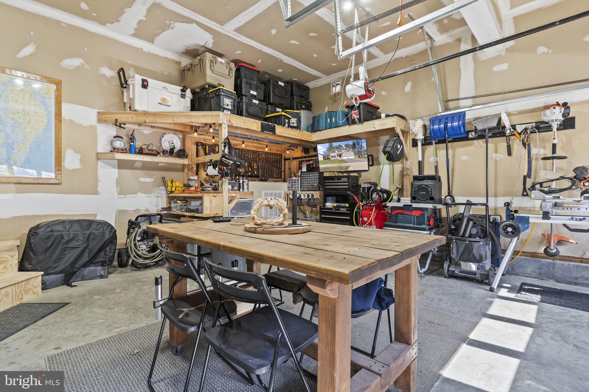 KEDGES STRAIT - Residential