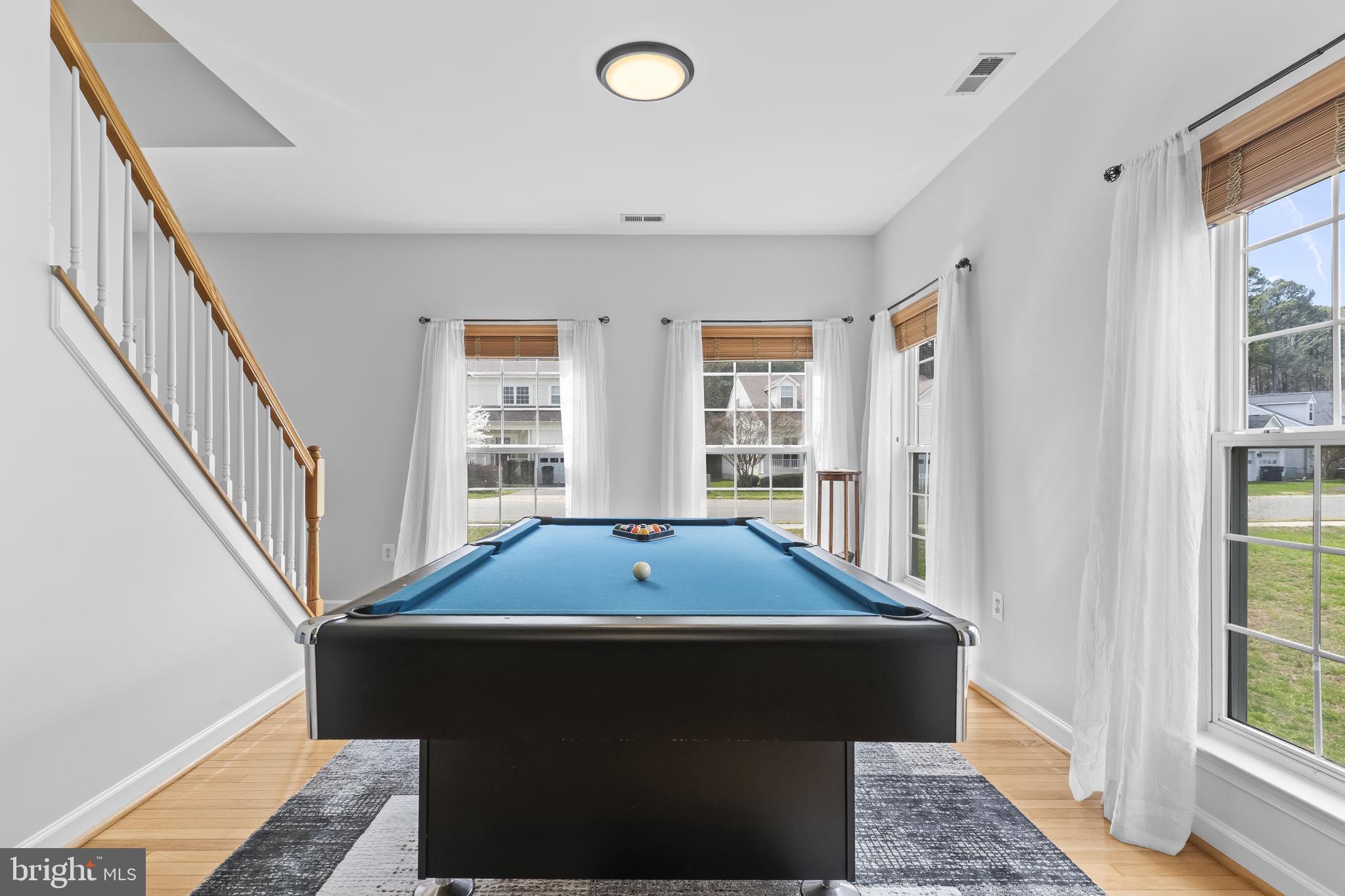 KEDGES STRAIT - Residential