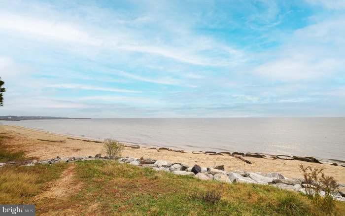 KEDGES STRAIT - Residential